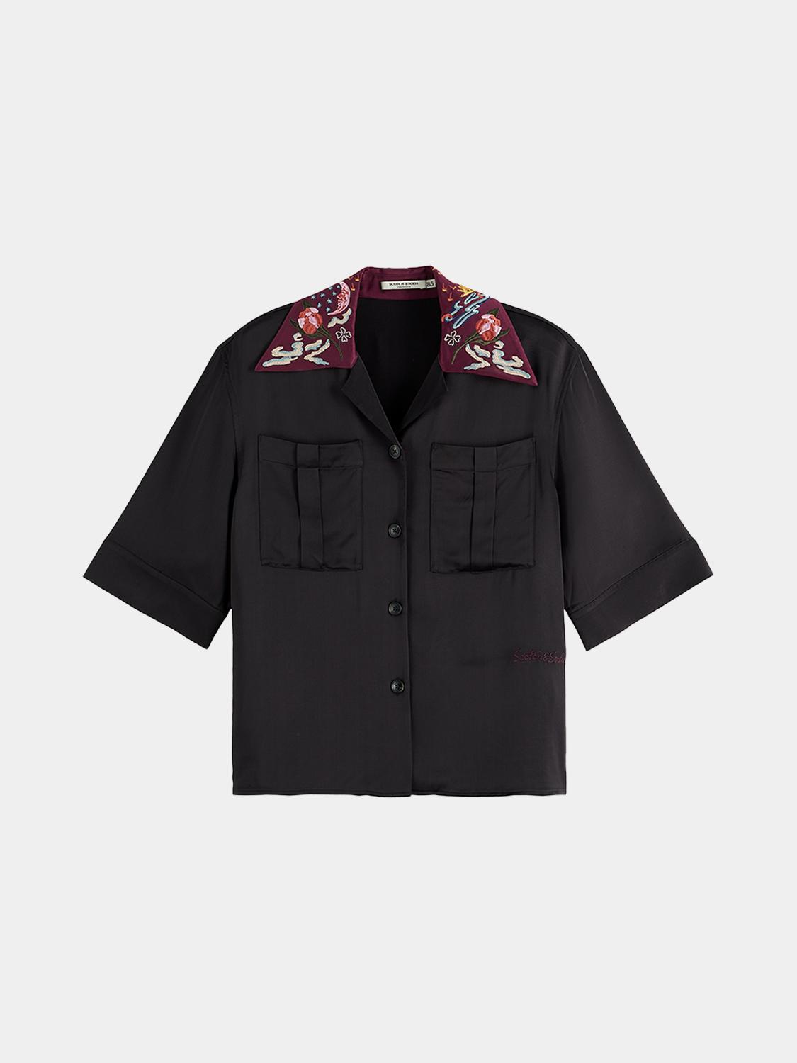 Embroidered short sleeve shirt from Scotch & Soda, featuring detailed floral embroidery on a stylish casual design.