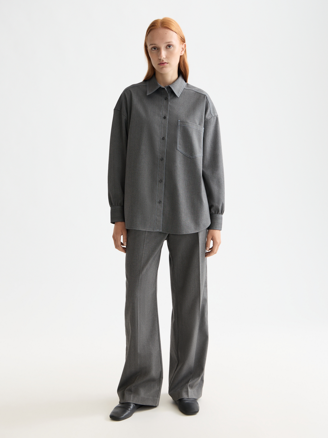 Long sleeve Scotch & Soda girlfriend herringbone shirt showcasing a stylish, tailored design in a classic pattern.