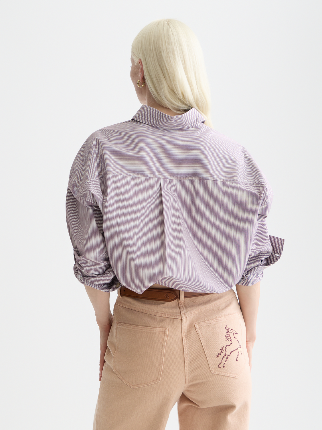 Long sleeve embroidered girlfriend shirt by Scotch & Soda, featuring detailed embroidery on soft fabric with a classic fit.