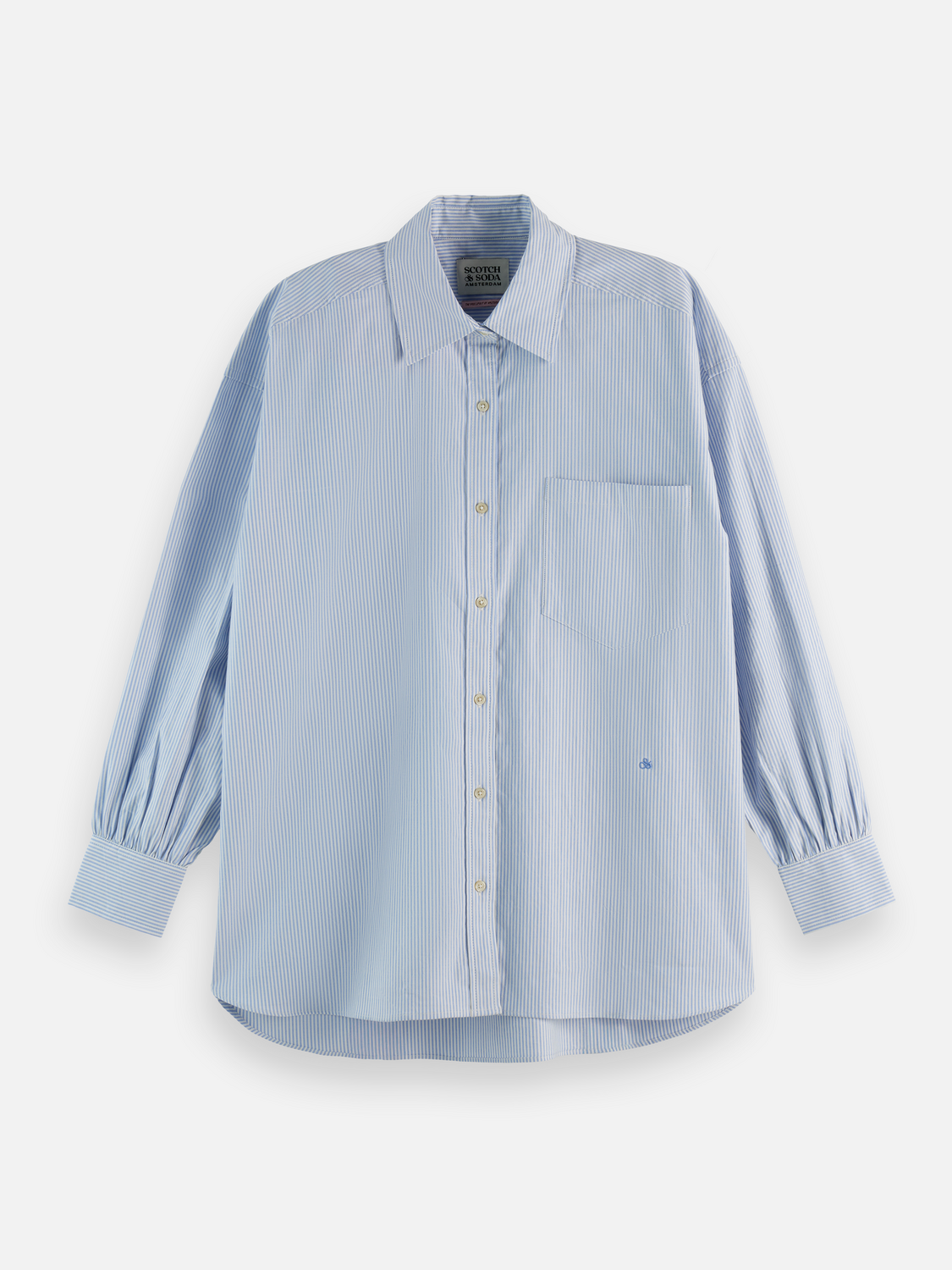 Long-sleeve Scotch & Soda girlfriend Oxford shirt with a classic collar and button-front design, shown in a close-up view.