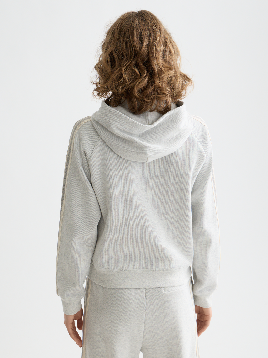 Black Scotch & Soda zip-through hoodie made of soft sweat fabric, featuring a front zipper and casual style.