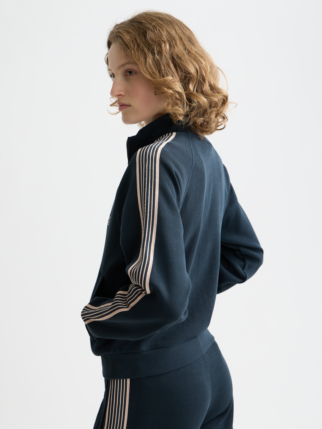 Scotch & Soda zip-through sweatshirt with front zipper, casual sweats design, shown from the back with a relaxed fit.