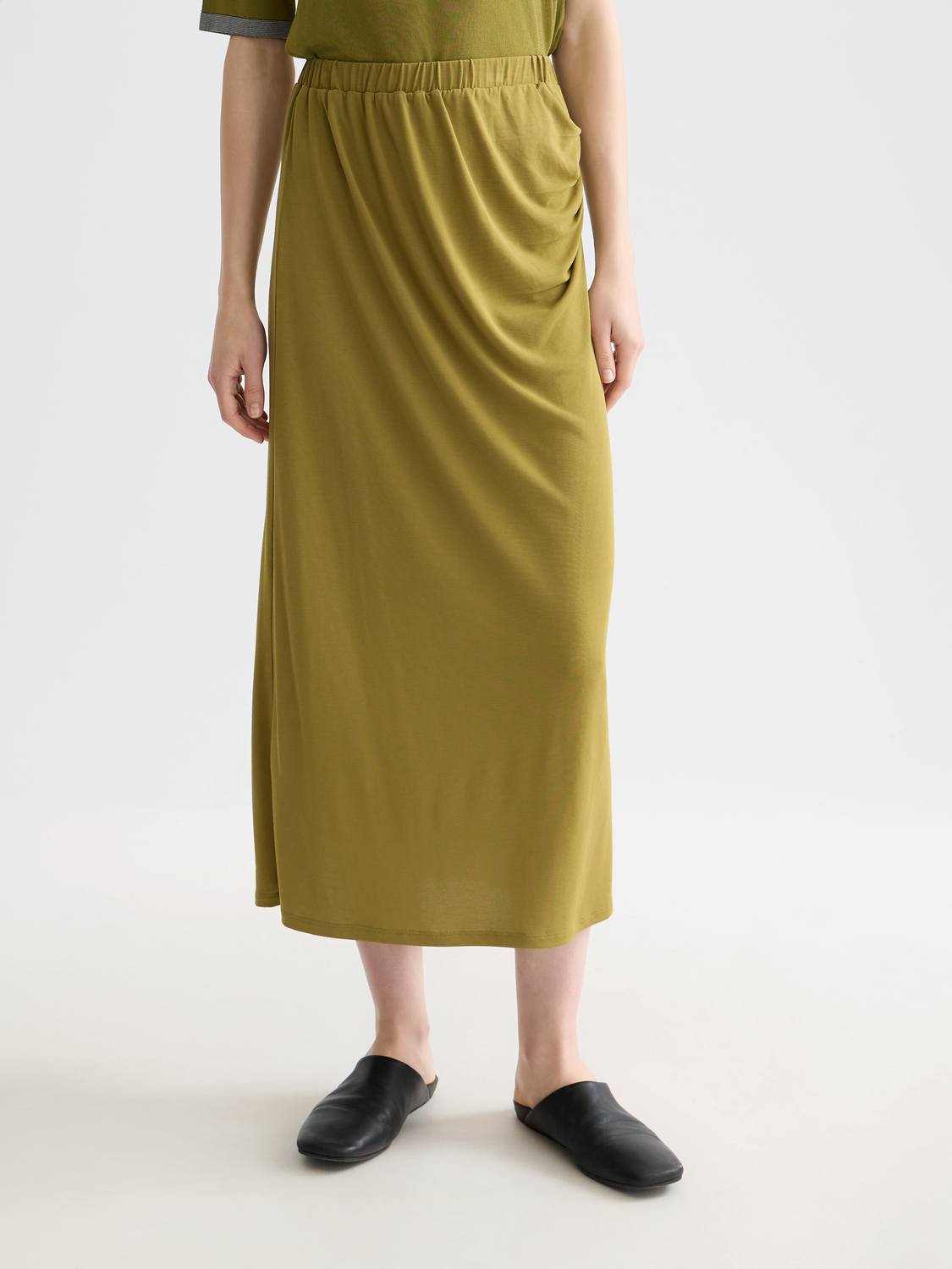 SCOTCH & SODA modal skirt in a soft drape silhouette, shown in UFS01169M_U372_3M.png