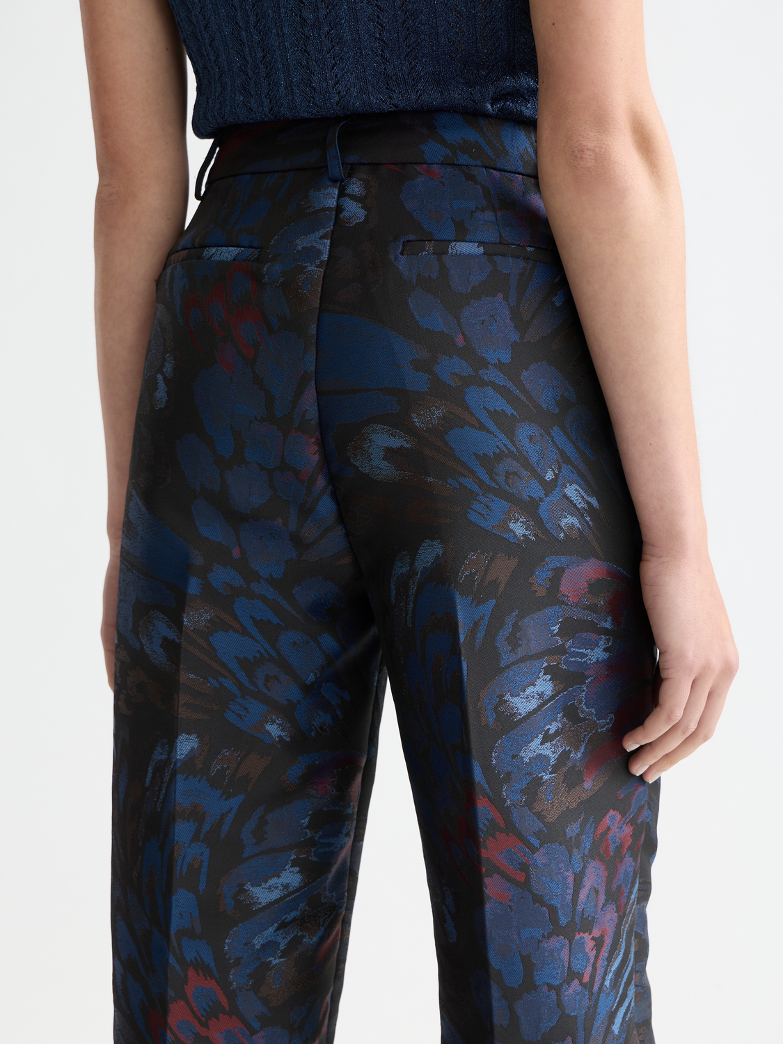 Scotch & Soda ripple jacquard pants showing a close-up of the textured fabric and stylish fit.