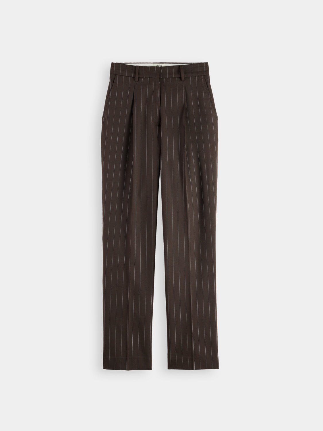 Scotch & Soda Robyn tapered pants in a stylish fit, displayed on a hanger with a smooth fabric texture and modern design.