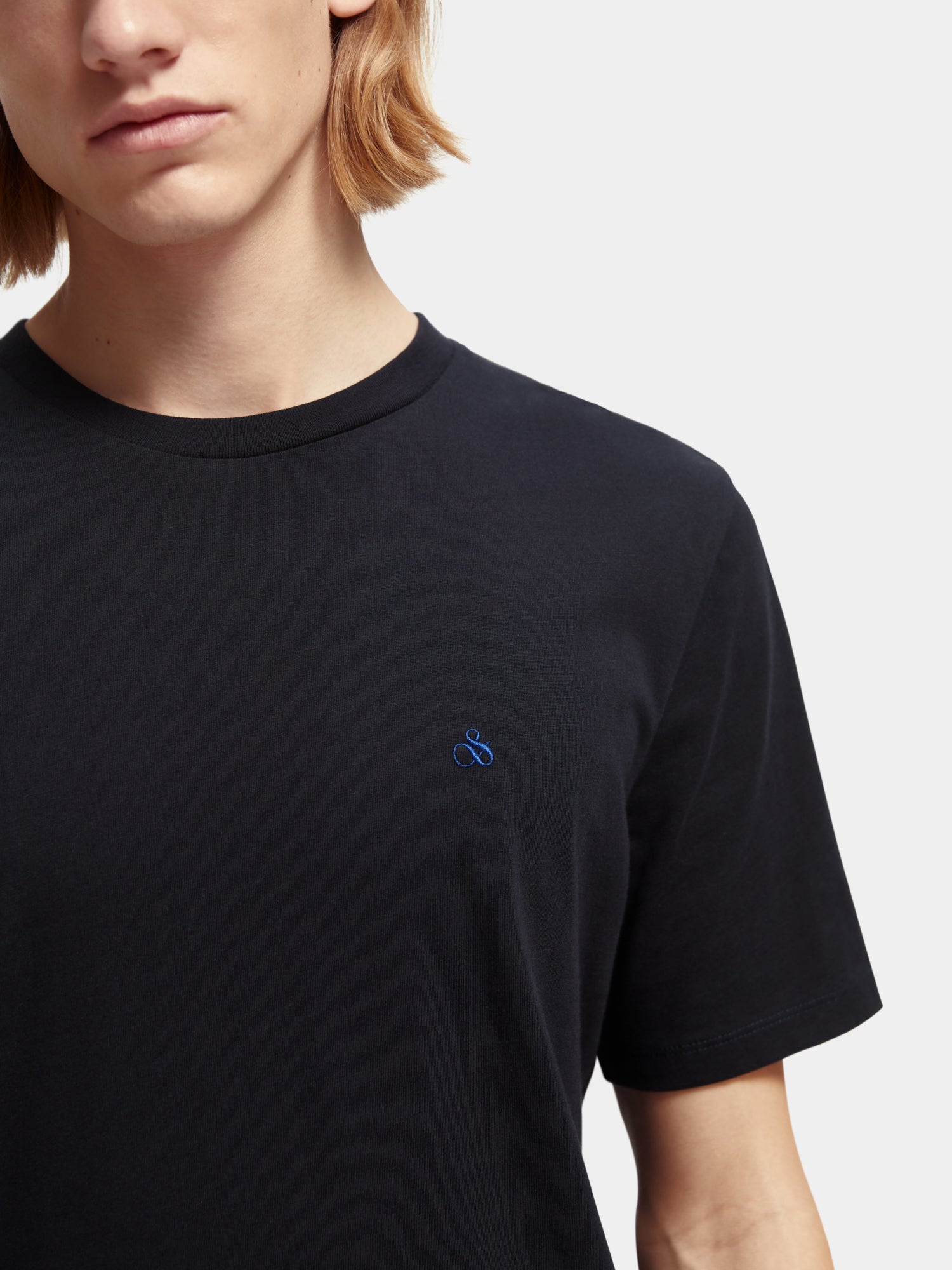 Short-sleeve Scotch & Soda jersey t-shirt featuring a classic crew neckline and graphic design on soft cotton fabric.