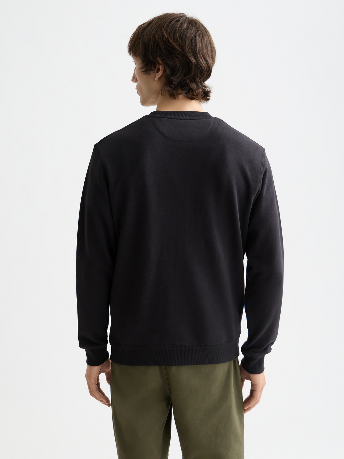 SCOTCH & SODA logo sweatshirt, black crewneck sweatshirts with front logo design, casual and comfortable apparel.