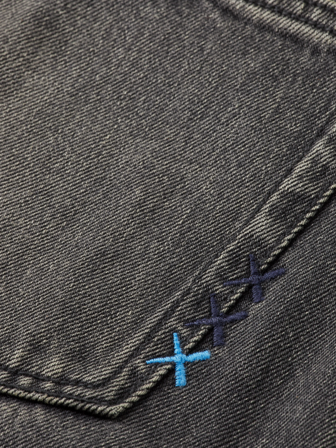 SCOTCH & SODA wide-fit denim jeans with a relaxed fit, featuring classic five-pocket design and light wash finish.