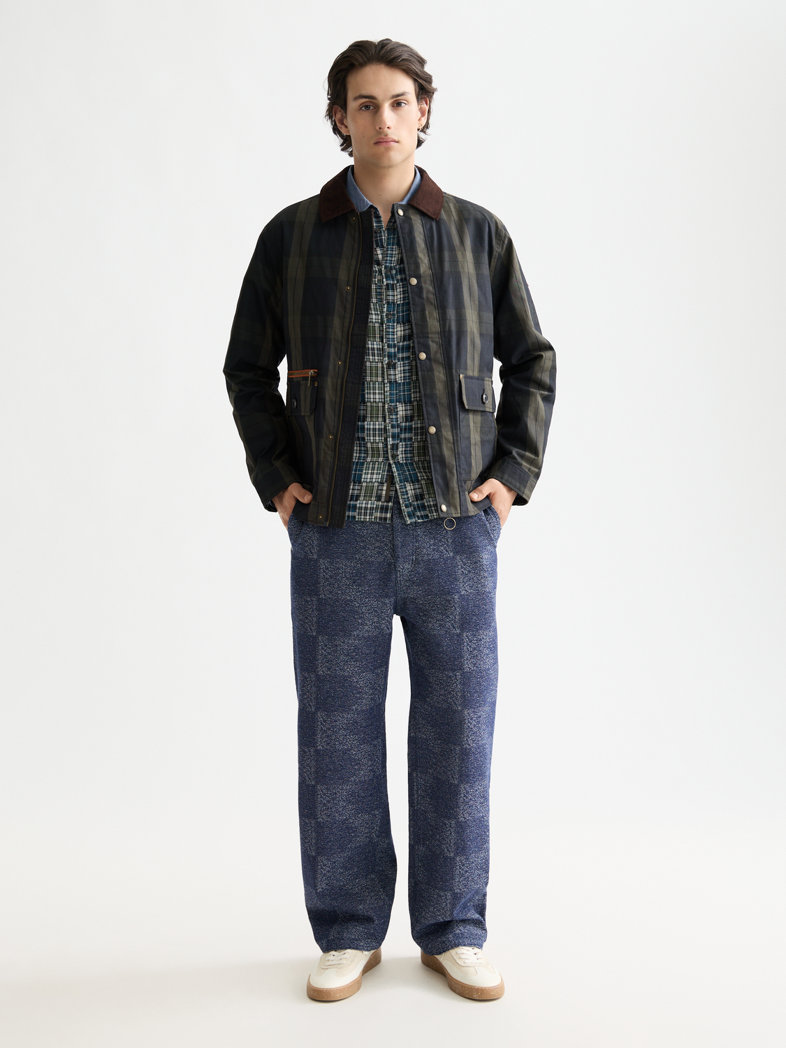 SCOTCH & SODA wax cotton jacket showing front view, durable outdoor jacket with a classic design and button closures.
