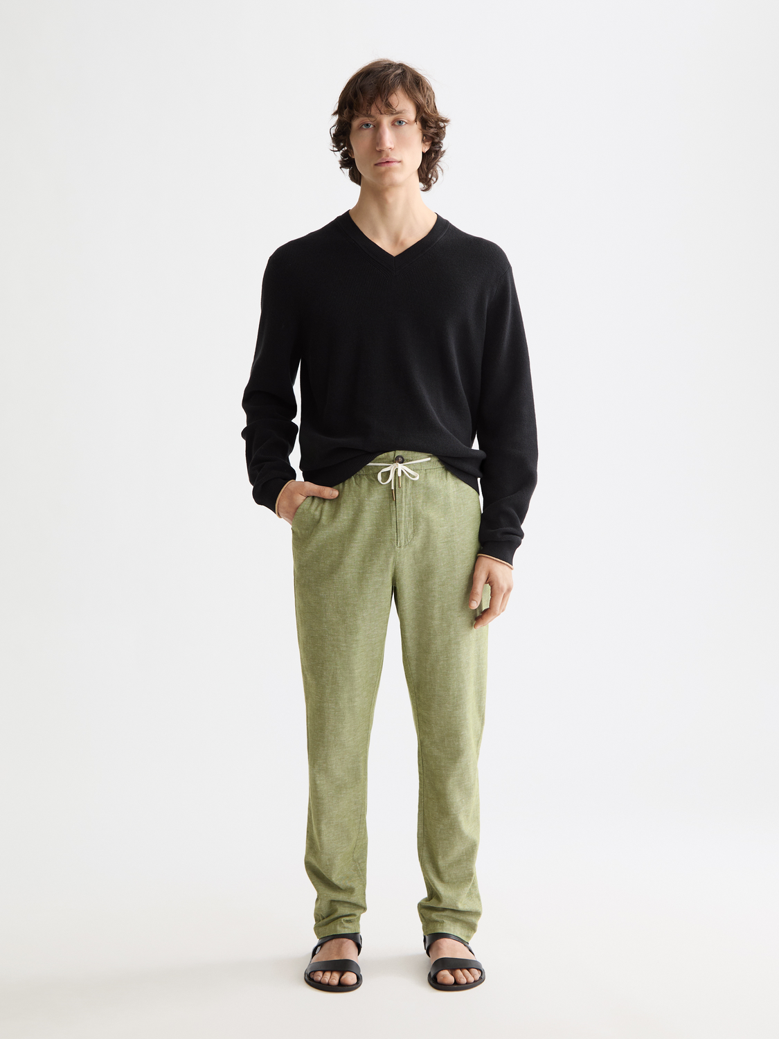 SCOTCH & SODA Warren joggers, men's casual pants in neutral fabric, featuring a relaxed fit and stylish design.