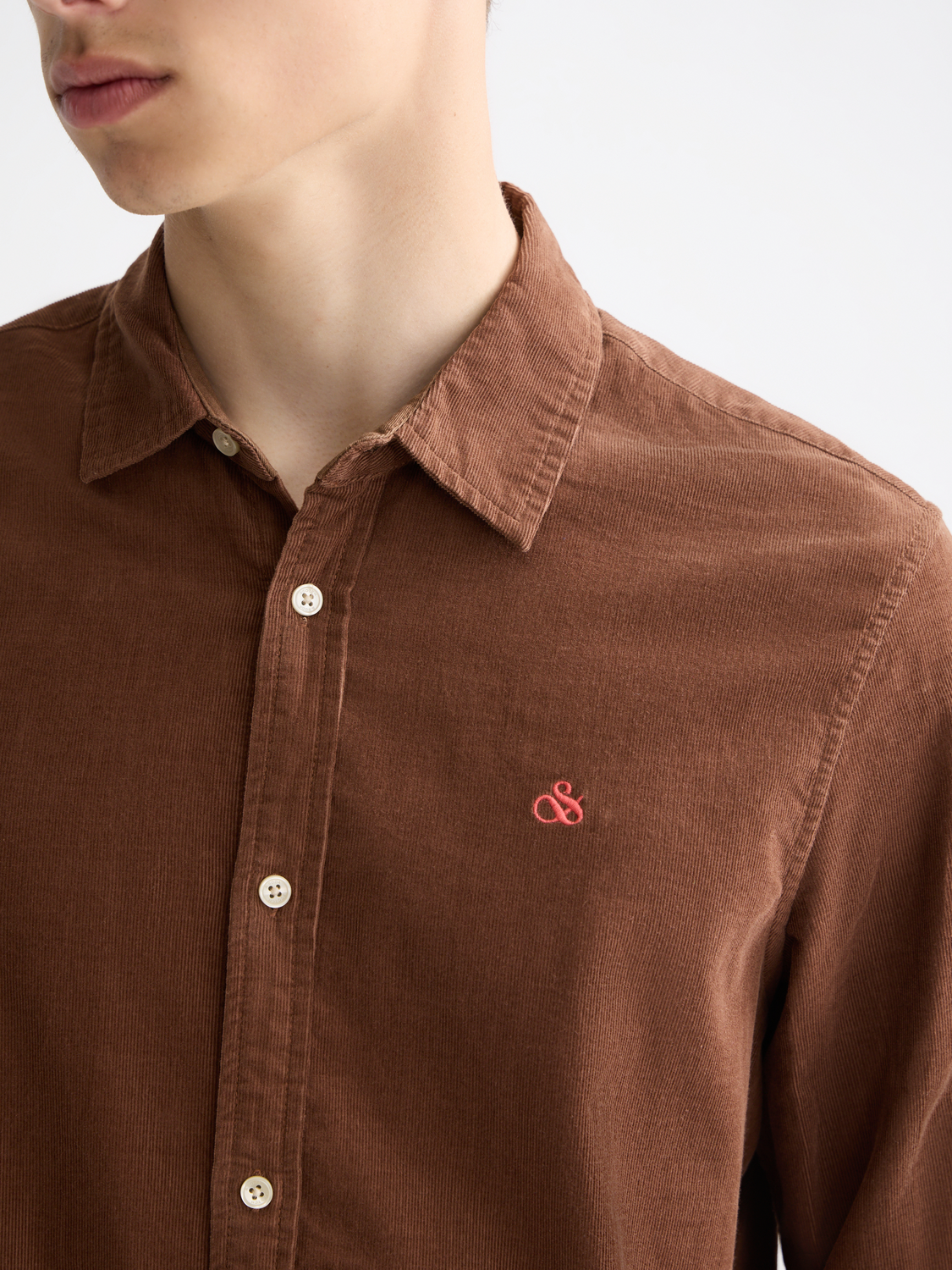 Long sleeve corduroy shirt by Scotch & Soda, featuring a classic fit and textured fabric in a versatile color.