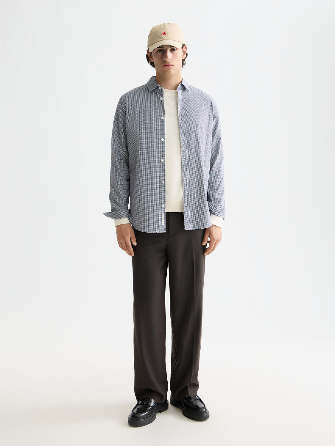 Long sleeve Scotch & Soda check poplin shirt with classic collar and button front, displayed on a mannequin.