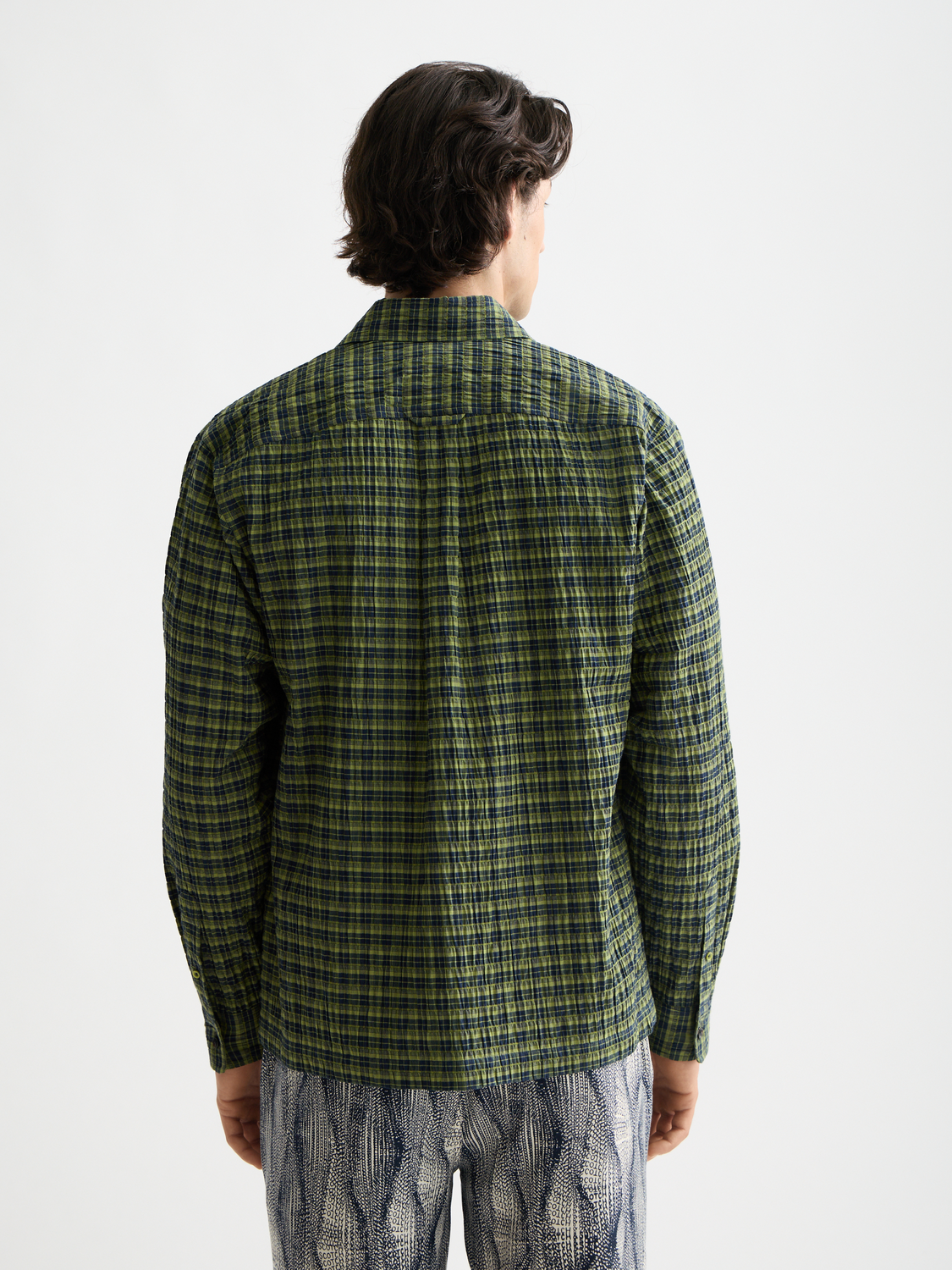 Long sleeve Scotch & Soda crinkle checked shirt with a classic pattern and button-down collar, shown in black and white check design.