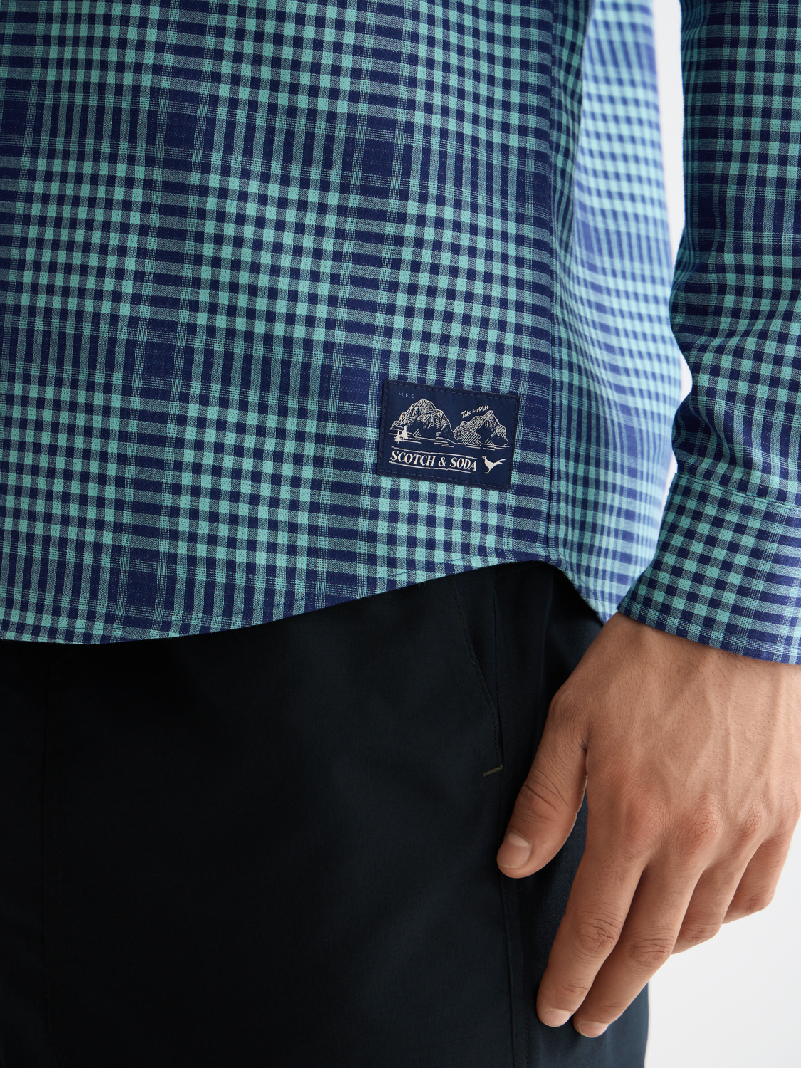 Scotch & Soda shadow check double face long sleeve shirt with button collar and cuff details, stylish and versatile men's L/S shirt