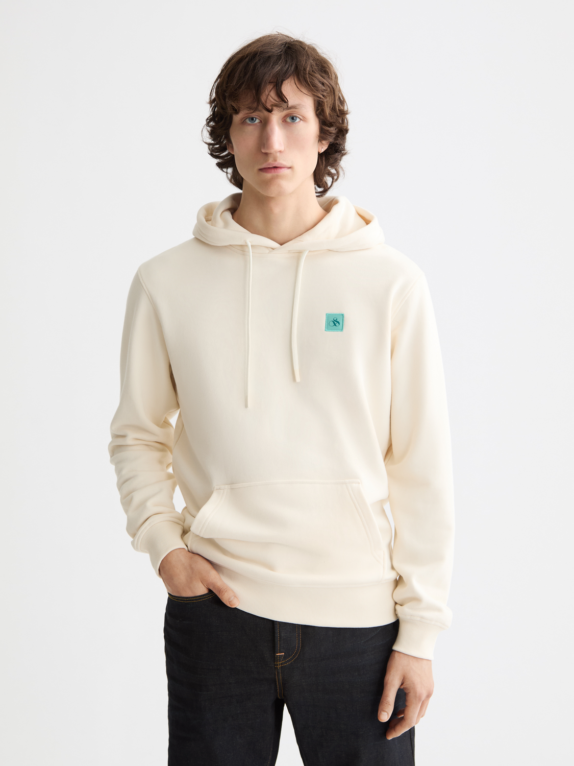 Scotch & Soda logo badge hoodie, navy sweats with front logo patch, casual and comfortable streetwear style
