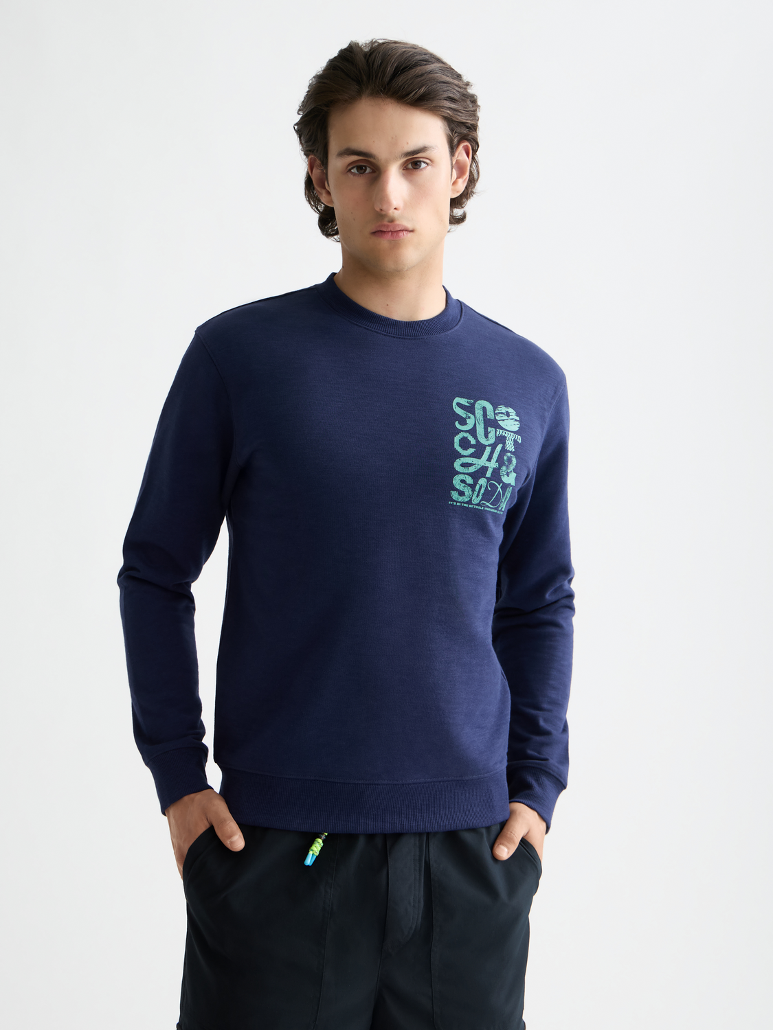 SCOTCH & SODA chest logo sweatshirt, gray sweats with front logo design, soft cotton fabric, casual style for men.