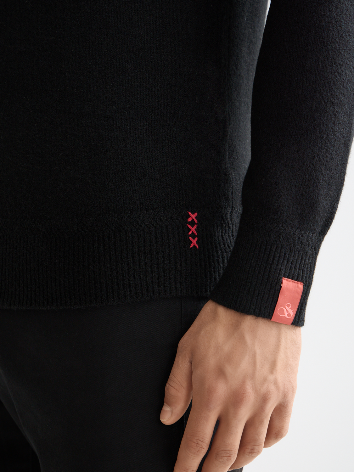 Soft knit pullover from Scotch & Soda, featuring a cozy knitwear design with long sleeves and a round neckline.