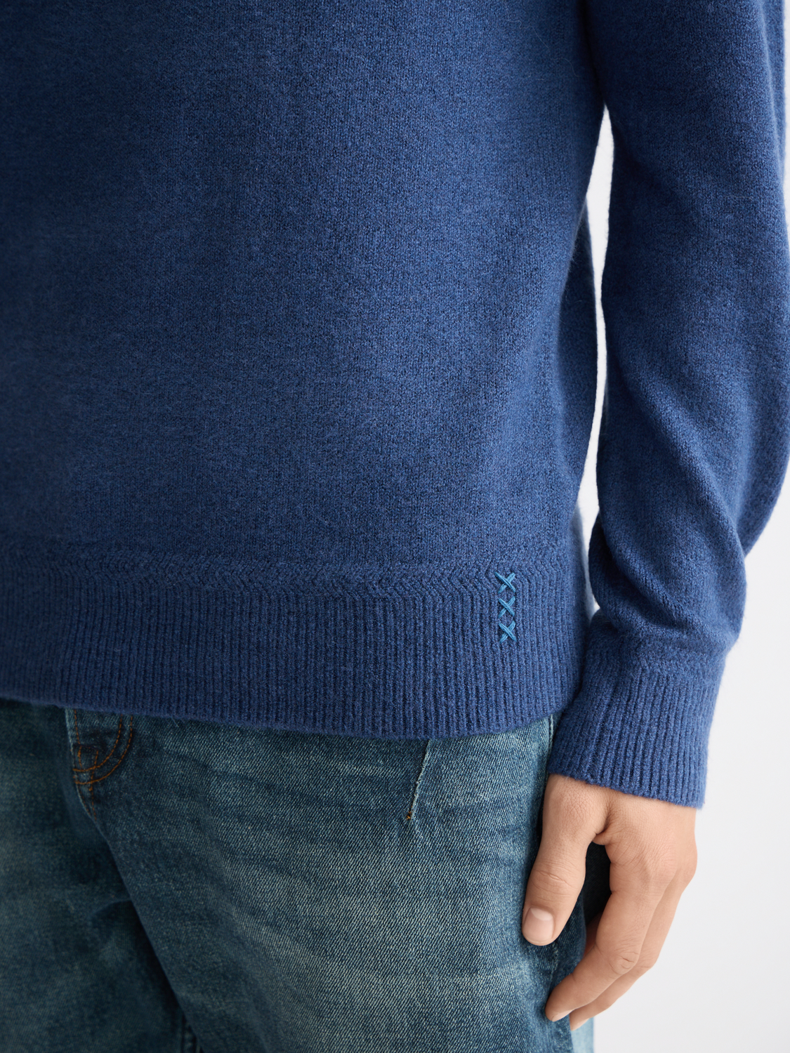 Soft knit pullover by Scotch & Soda, featuring a cozy, textured knitwear design in a versatile color.