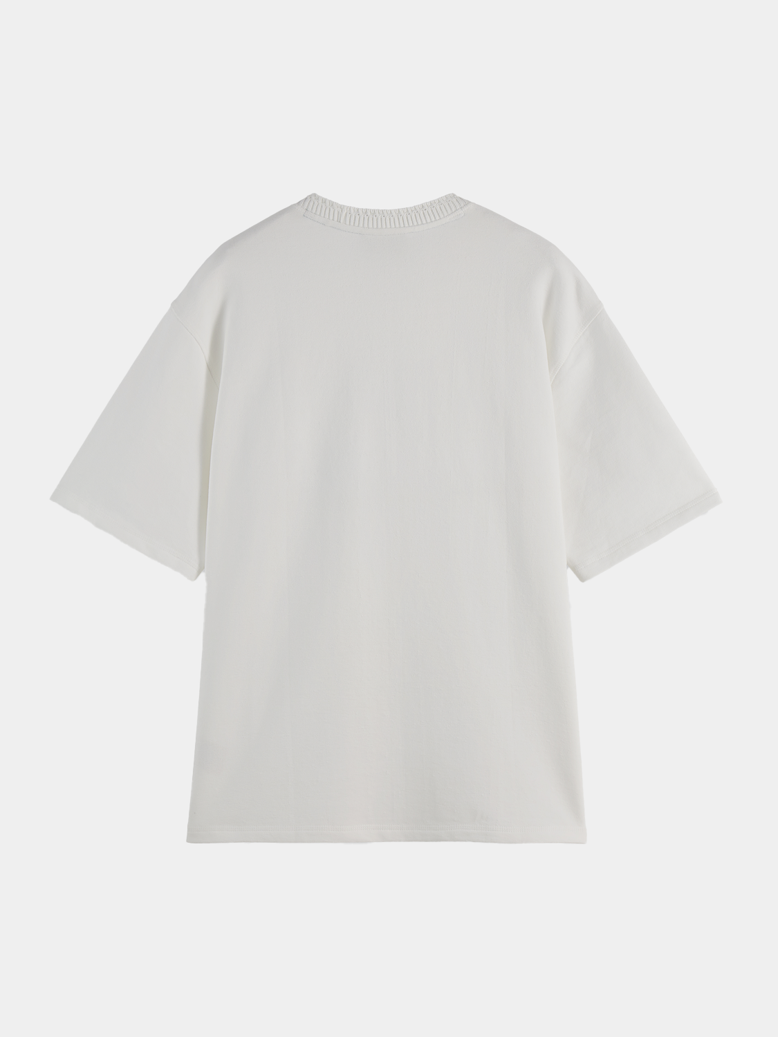 Black Scotch & Soda label t-shirt, short sleeve tee with a front label detail, casual and stylish men's apparel.