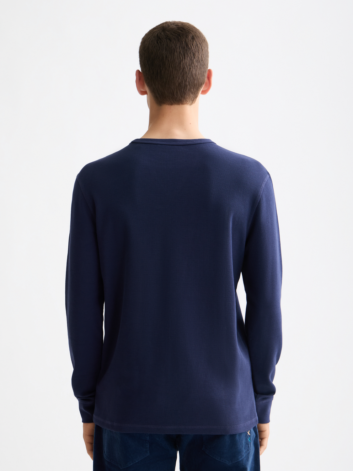 SCOTCH & SODA waffle long-sleeved T-shirt in black, casual L/S tee with textured fabric and crew neckline, front view.