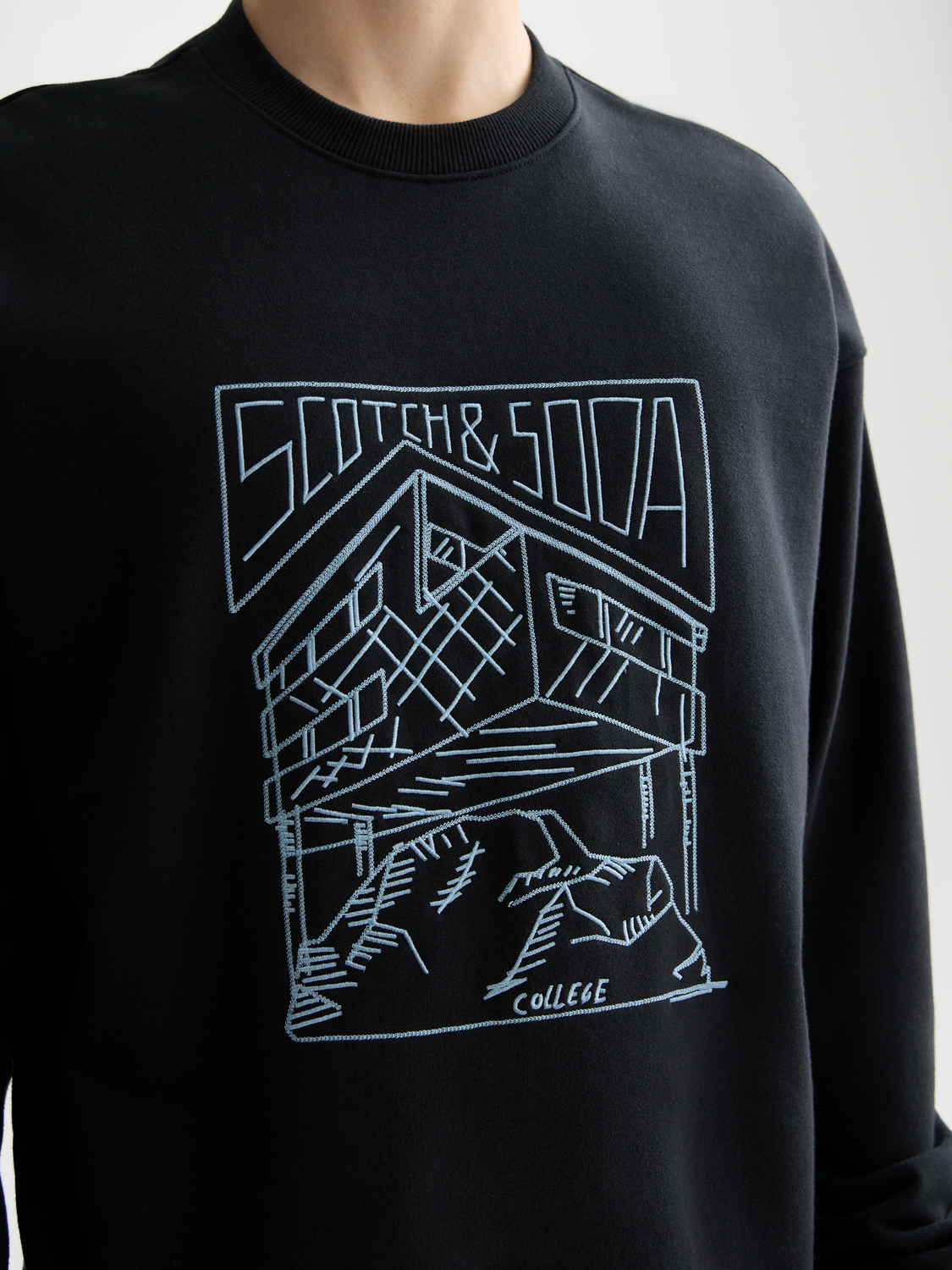 SCOTCH & SODA chest logo sweatshirt featuring a casual sweatshirt with a prominent logo on the front.