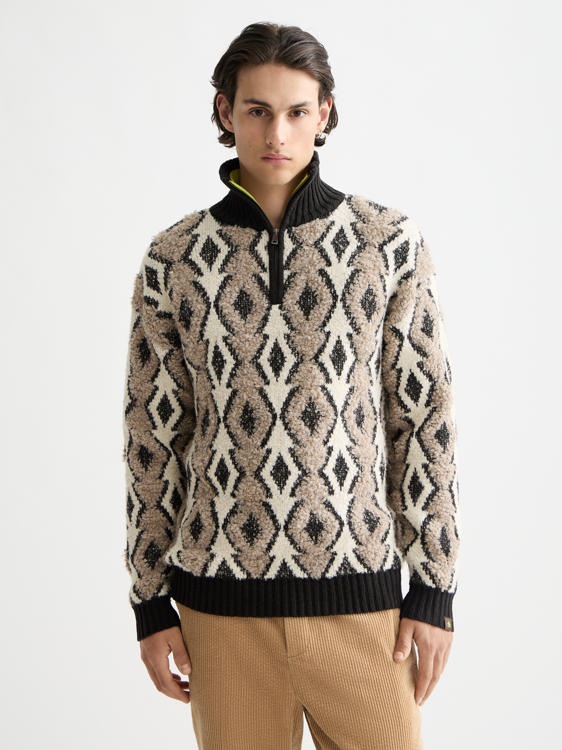 Scotch & Soda Jacquard pullover knitwear in vibrant patterns, featuring a crew neckline and textured fabric for casual style.