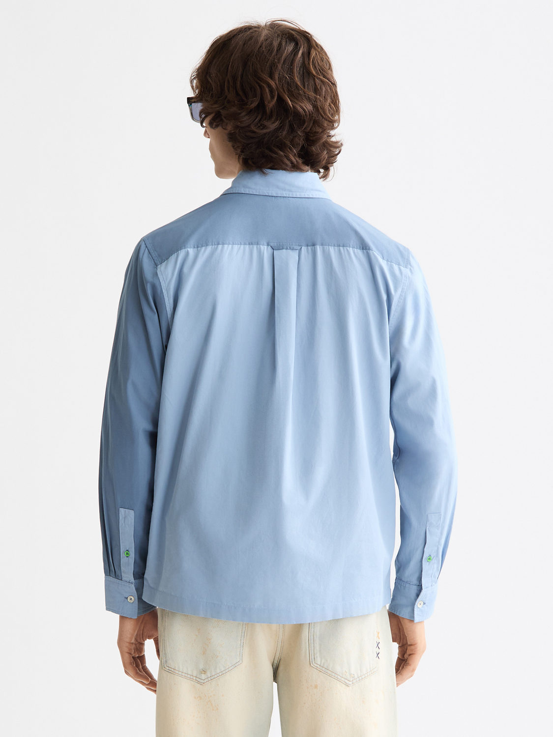 Long-sleeve Scotch & Soda poplin shirt with a classic collar and button front, shown from the back in the image.