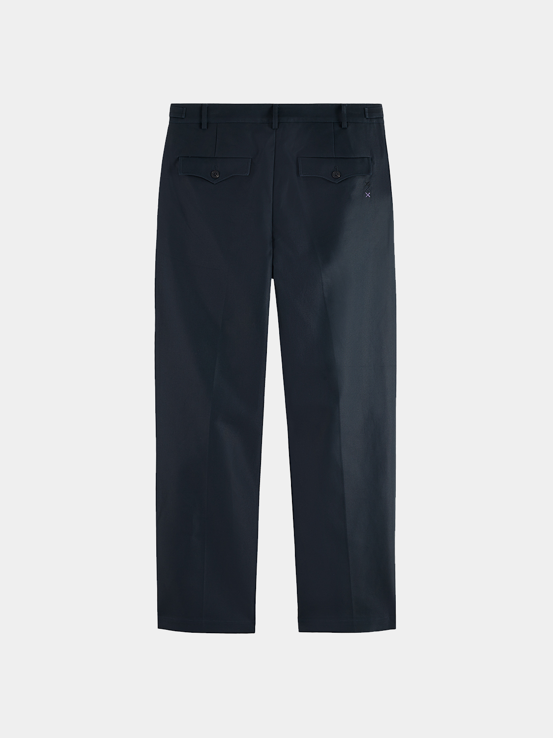Scotch & Soda Otis straight-fit chinos in dark fabric displayed on a hanger, showcasing casual men's pants with a classic fit.