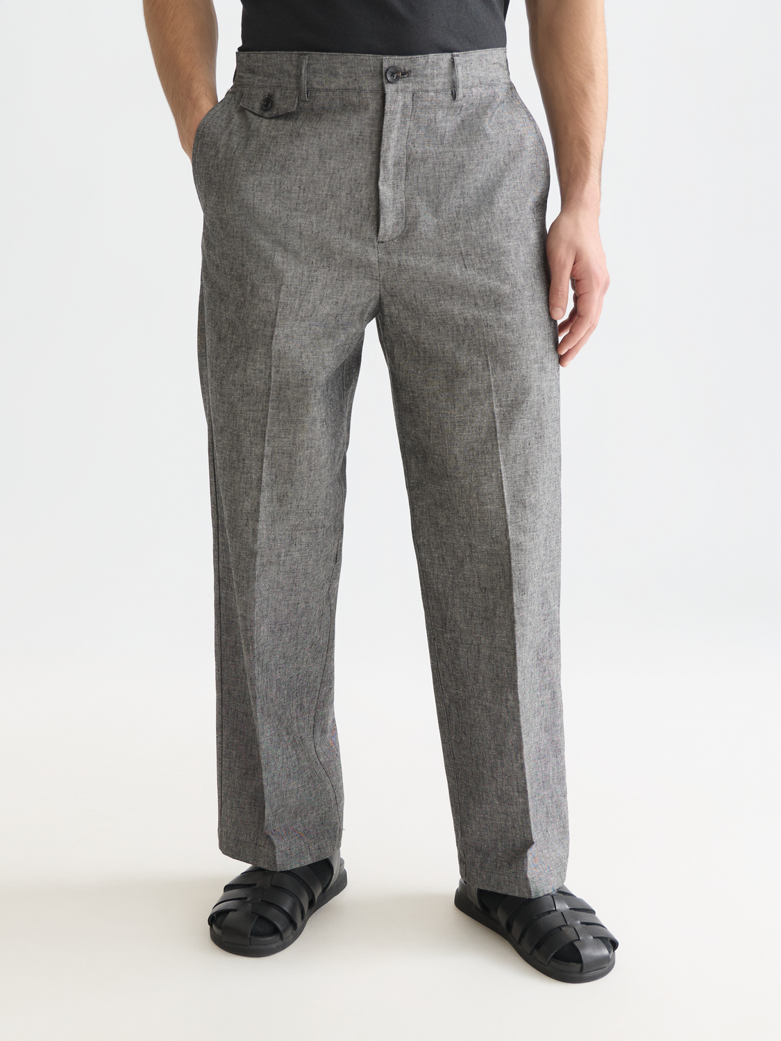 SCOTCH & SODA Otis straight-fit jogger pants in dark gray, showing the front view with tailored design and waistband.