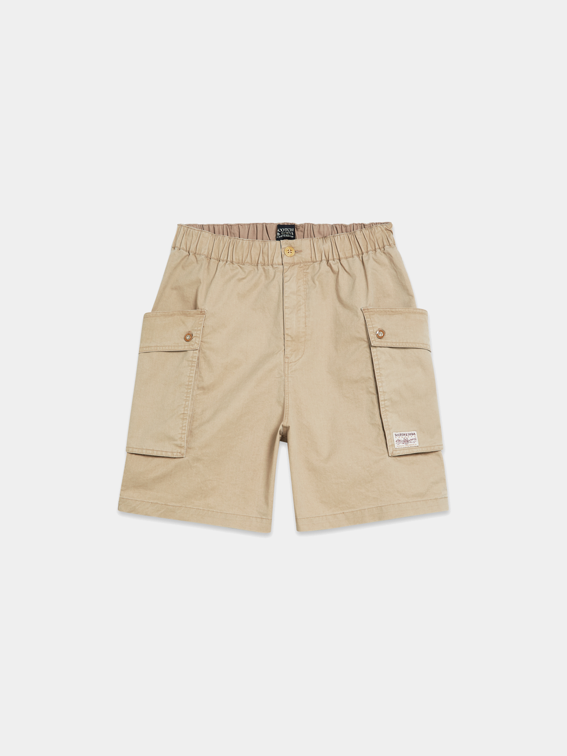 SCOTCH & SODA cargo shorts with multiple pockets, made from lightweight fabric, displayed on a neutral background.