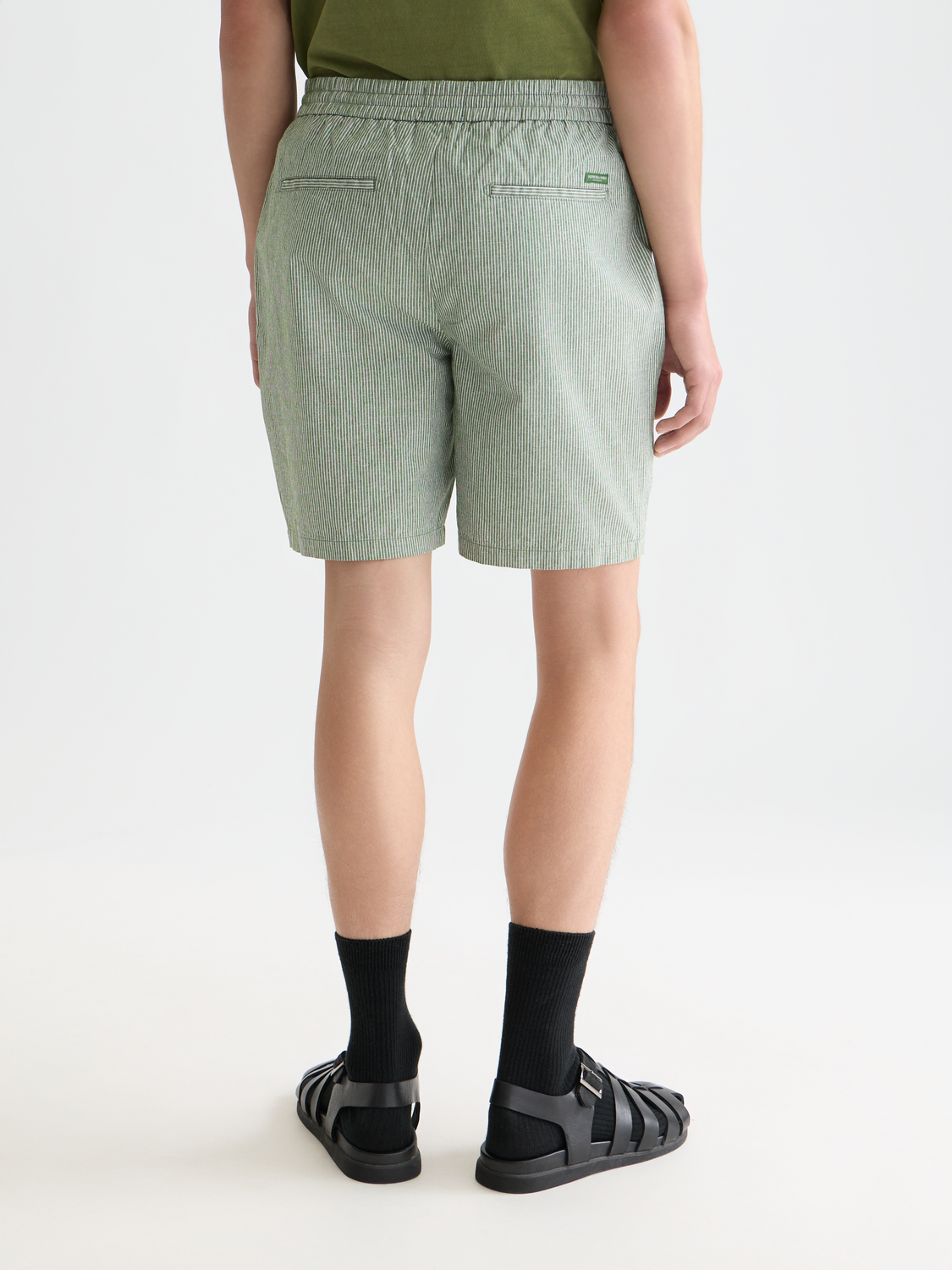 SCOTCH & SODA Fave cotton-linen shorts in light-colored fabric, shown from the back view on a white background