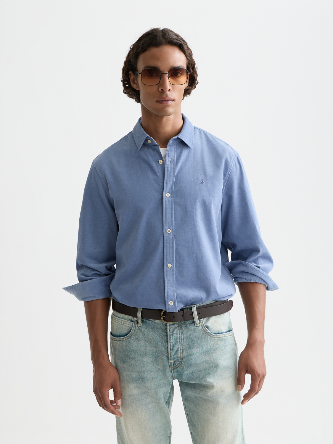 Lightweight dark brown corduroy shirt from Scotch & Soda, long-sleeve casual shirt with textured fabric.