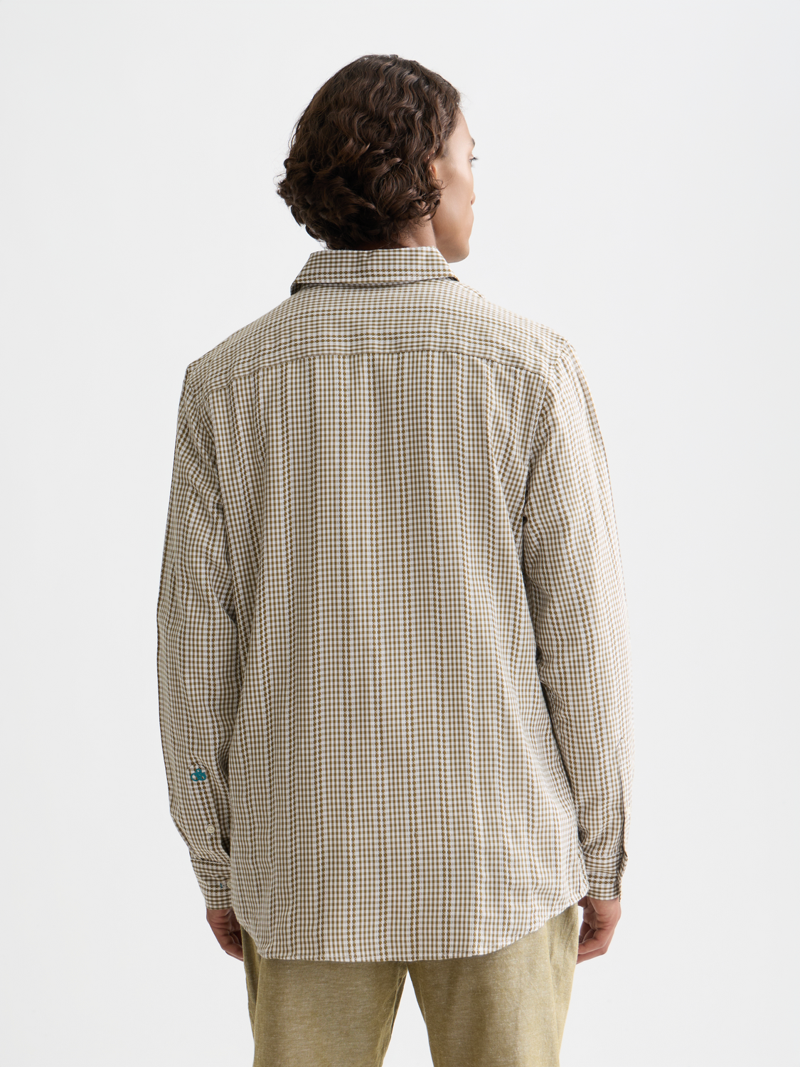 Long sleeve Scotch & SODA poplin microcheck shirt, showing a close-up of the shirt's detailed pattern and classic collar.