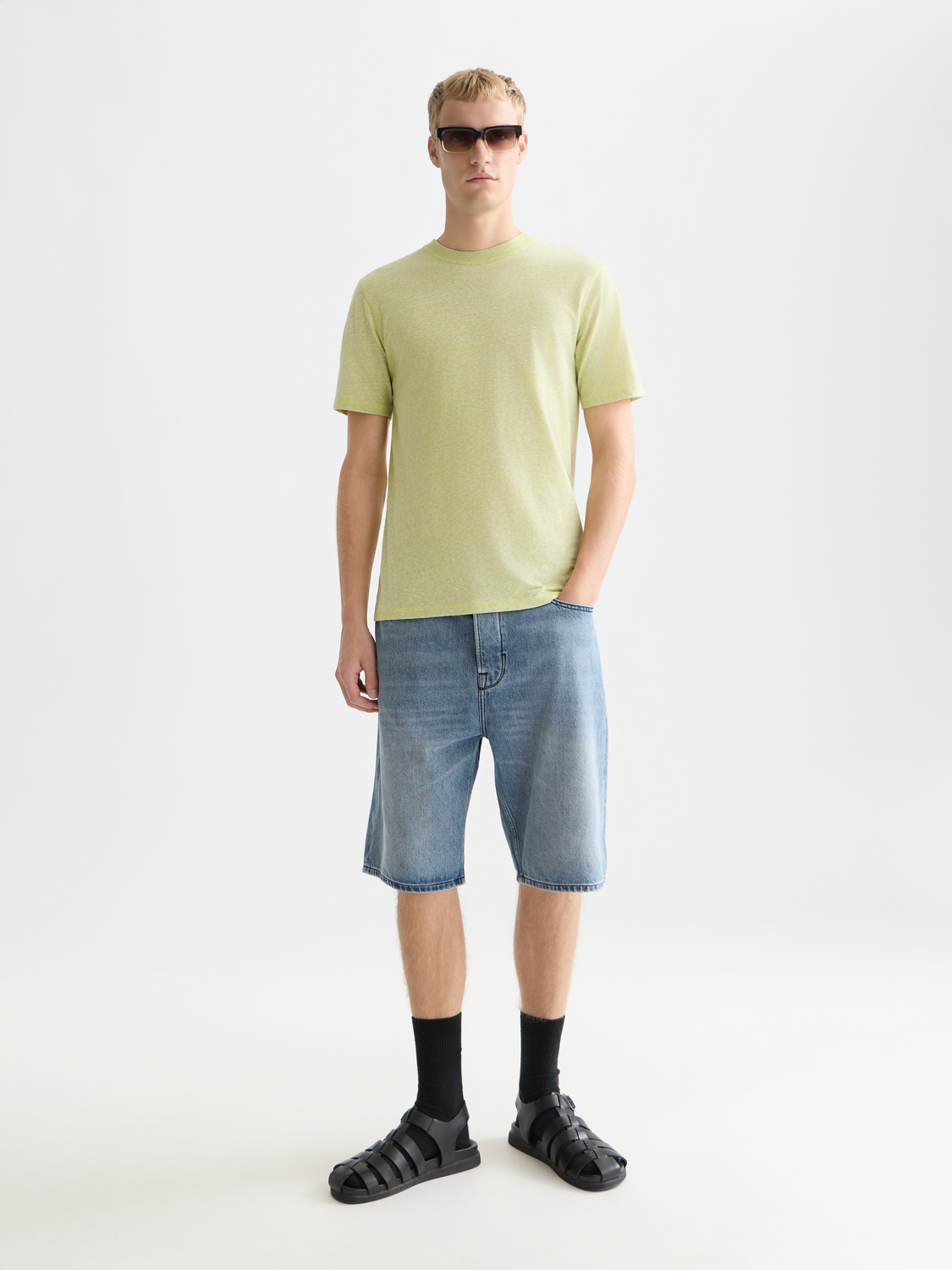 Scotch & Soda men's short-sleeve Melange T-shirt with a relaxed fit and crew neckline, displayed on a neutral background.