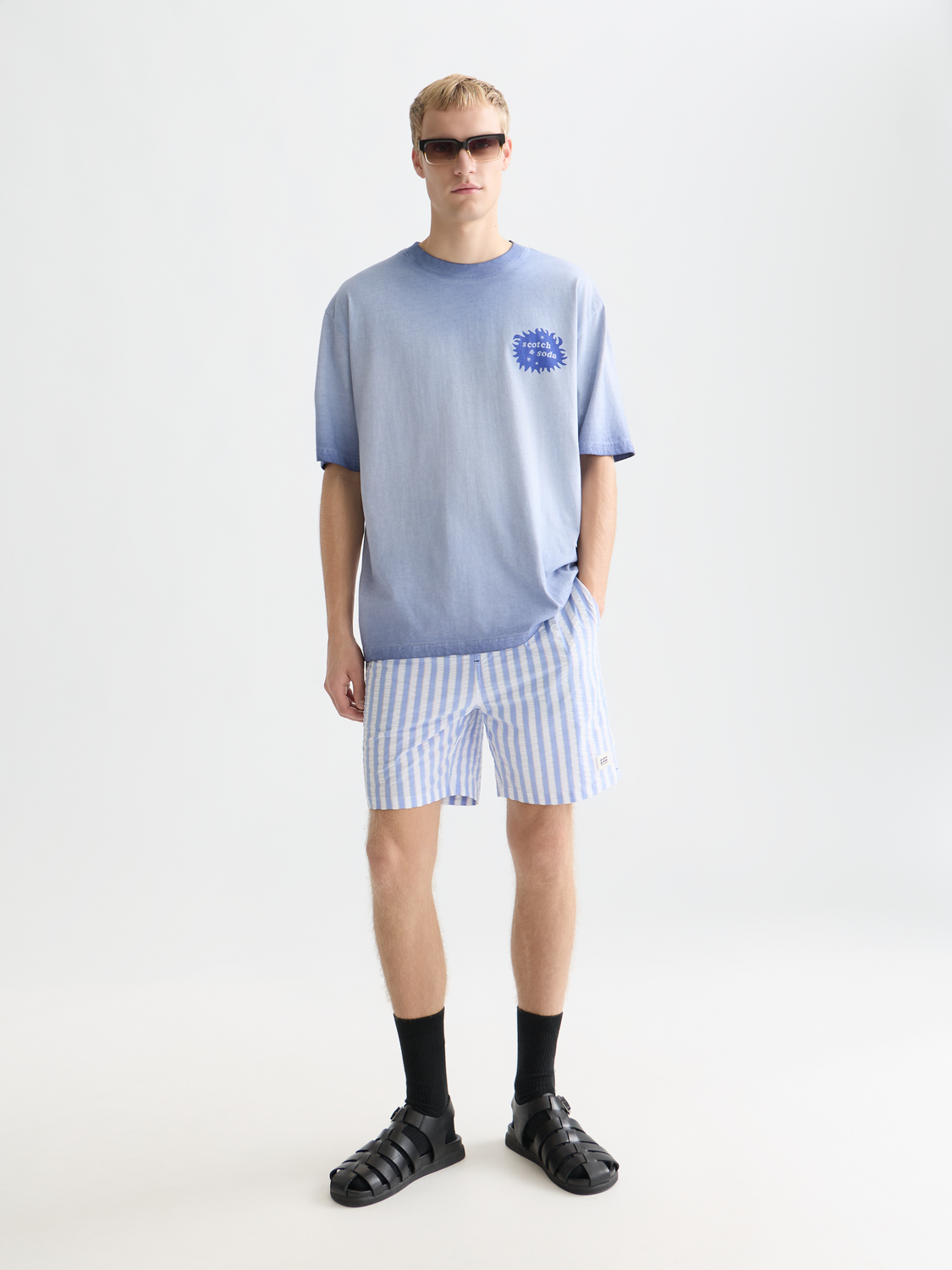 Short sleeve Scotch & Soda artwork t-shirt featuring a colorful graphic design on soft fabric.