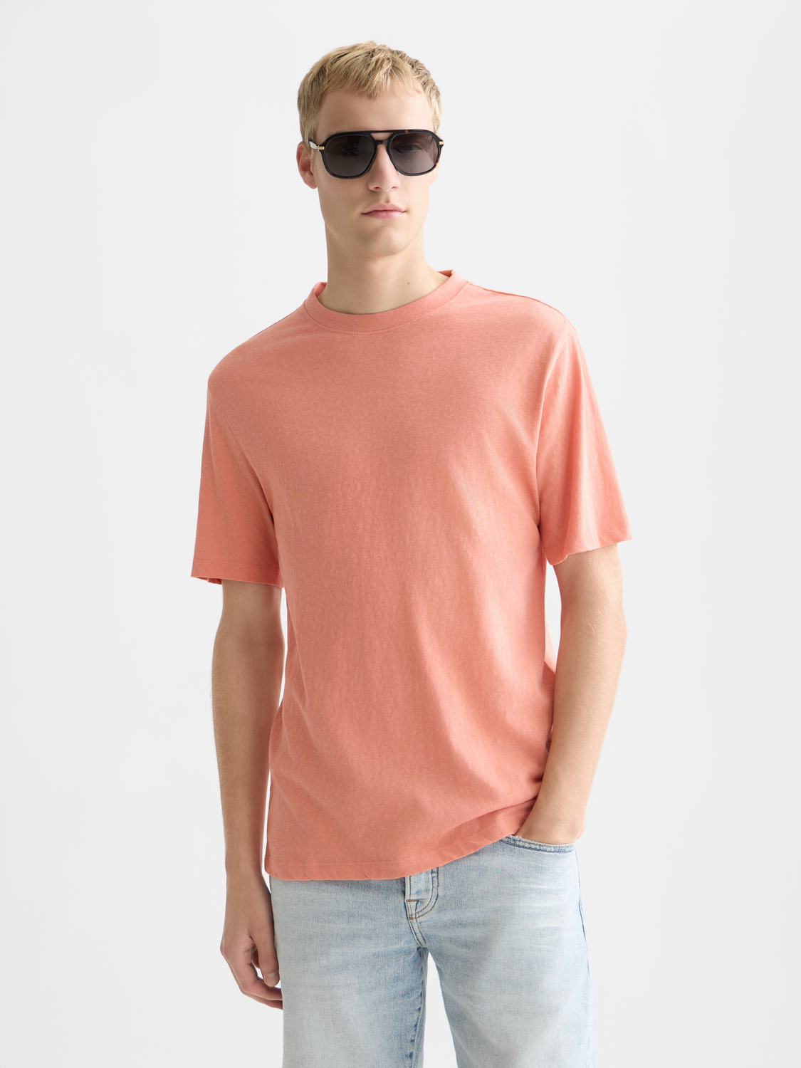 Light beige cotton-linen short-sleeve T-shirt by Scotch & Soda, front view showing soft fabric and classic fit.