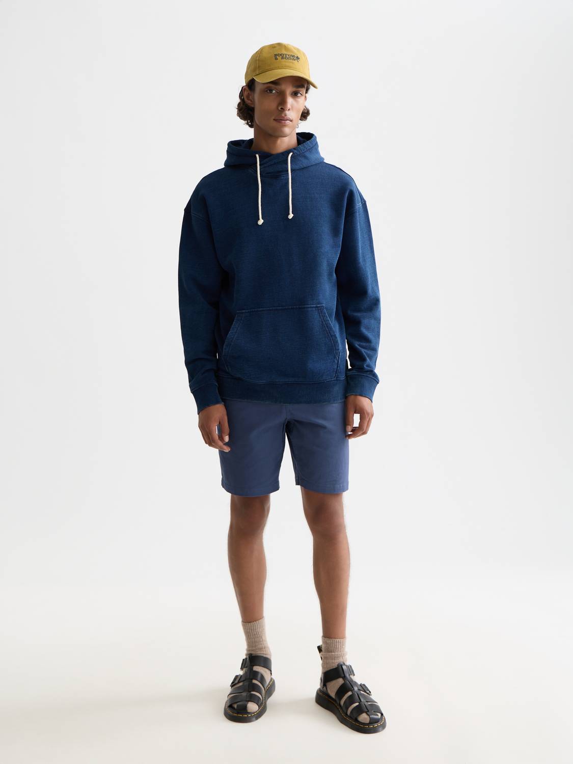 Indigo hoodie by Scotch & Soda, a cozy sweat with a relaxed fit and soft fabric, shown from the front view.