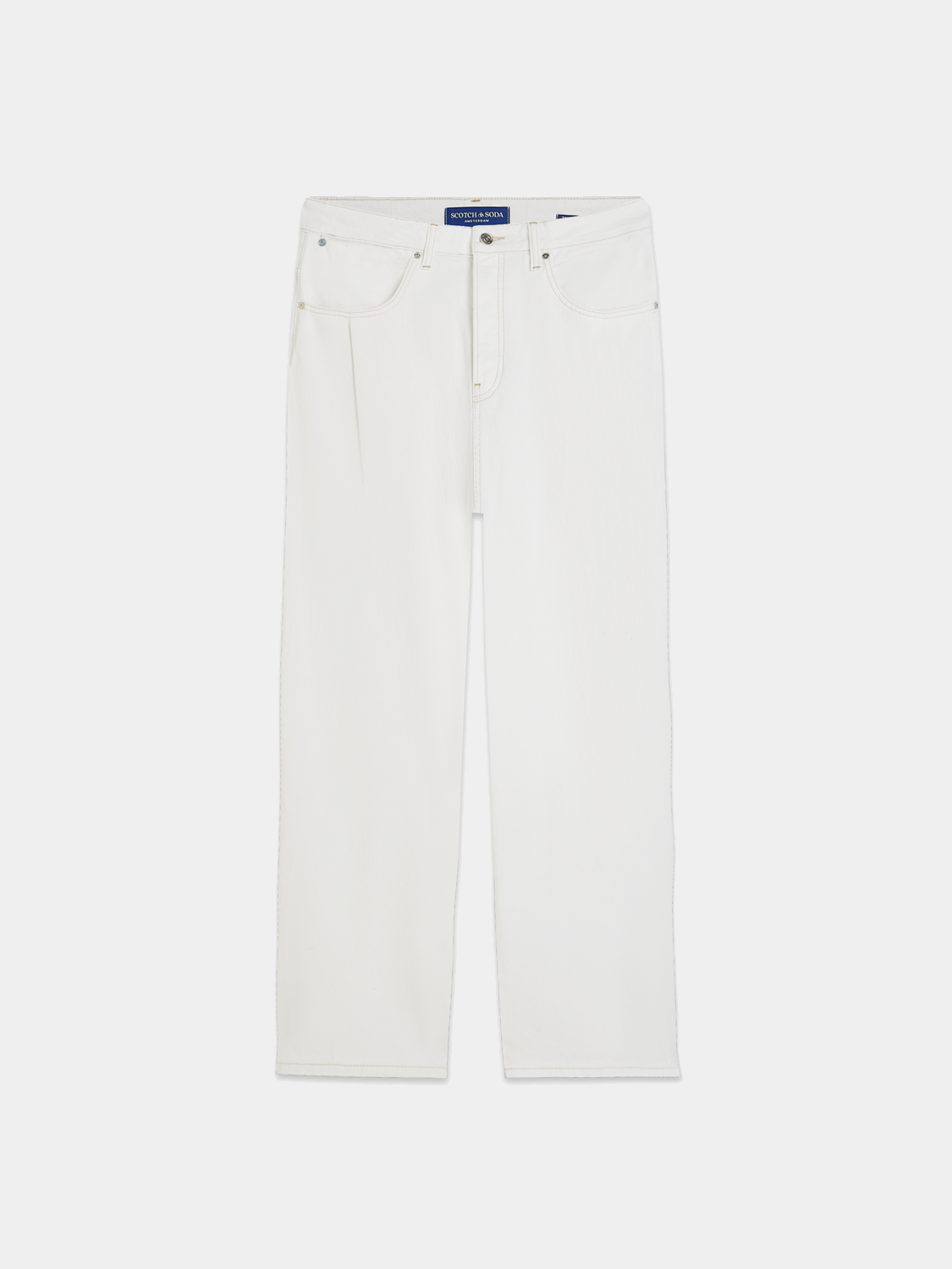 SCOTCH & SODA Daze loose-fit denim jeans with classic blue wash and relaxed style, shown on a model.