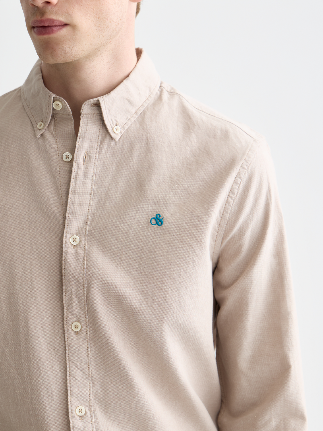 Long sleeve Oxford shirt by Scotch & Soda, featuring a classic collar and button-front in a casual, stylish design.