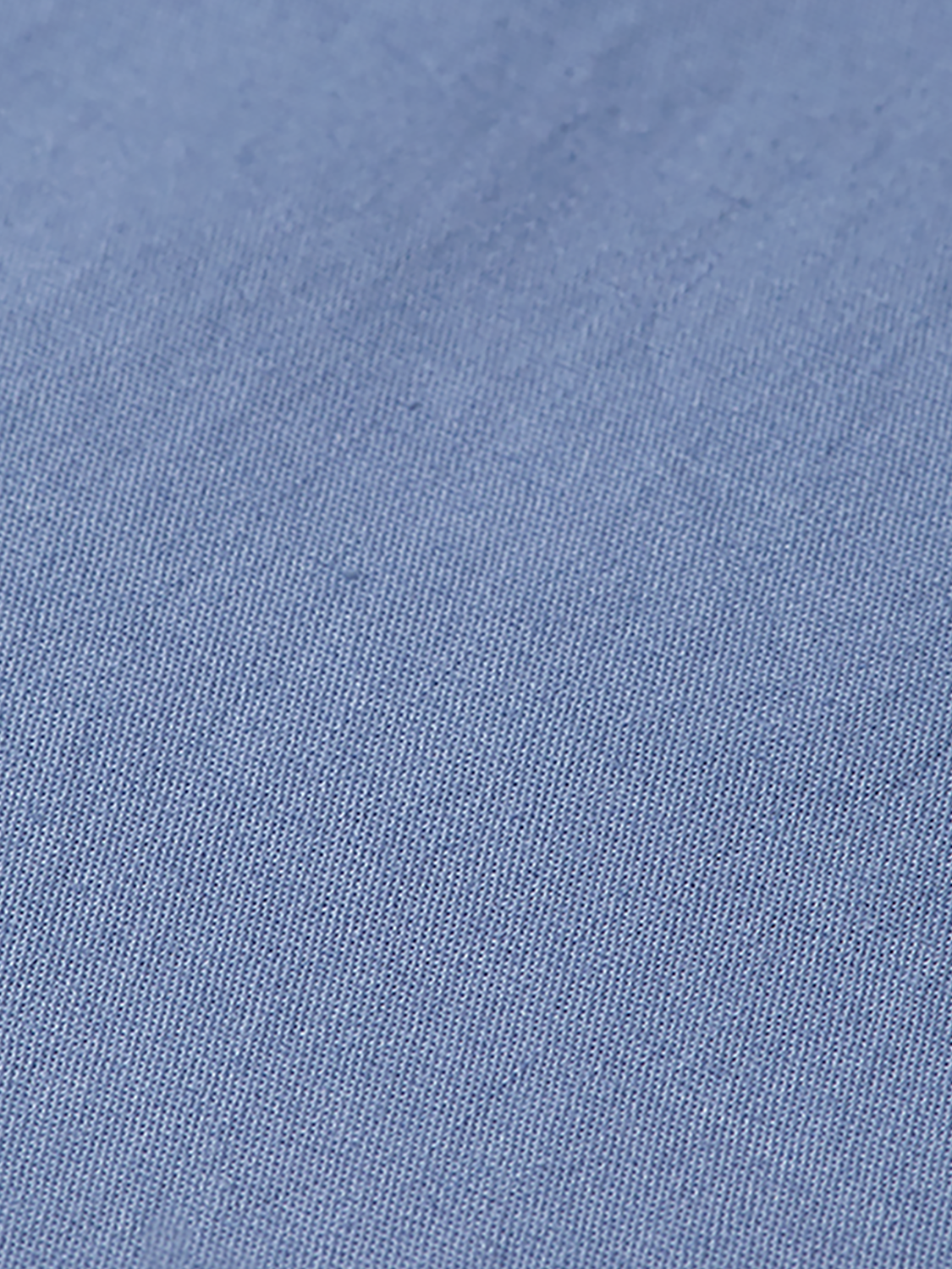 Long sleeve Scotch & Soda poplin shirt with a classic collar and button front, shown in a relaxed fit.