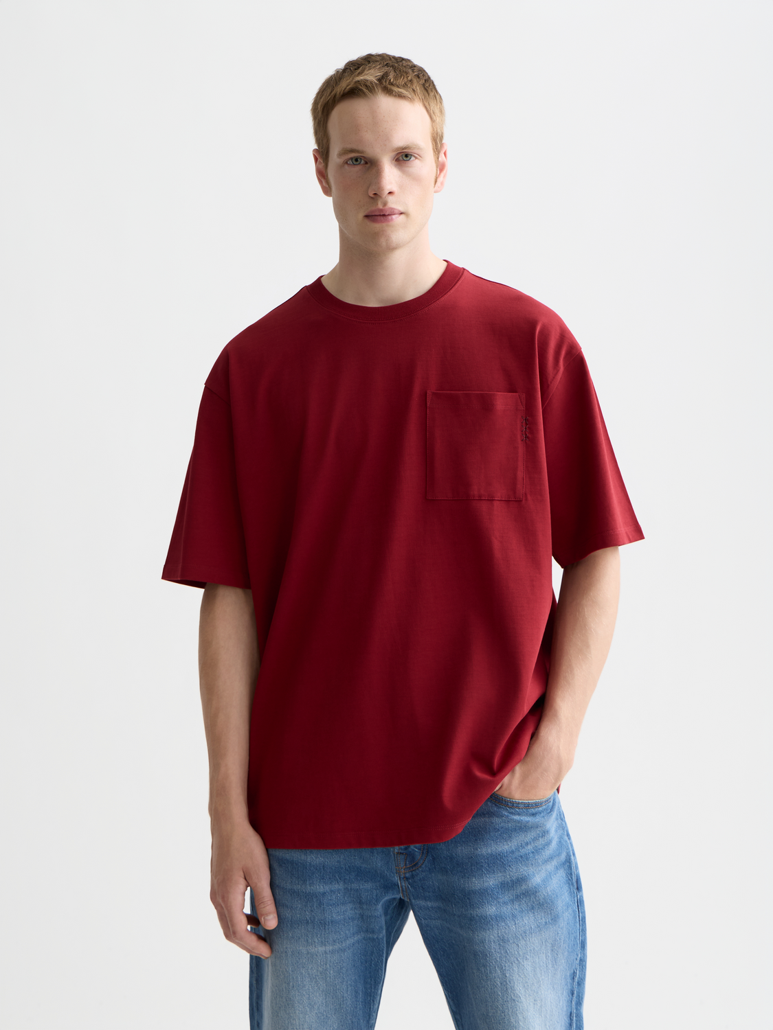 Scarlet red short-sleeve Scotch & Soda chest pocket T-shirt with front pocket detail and crew neckline.