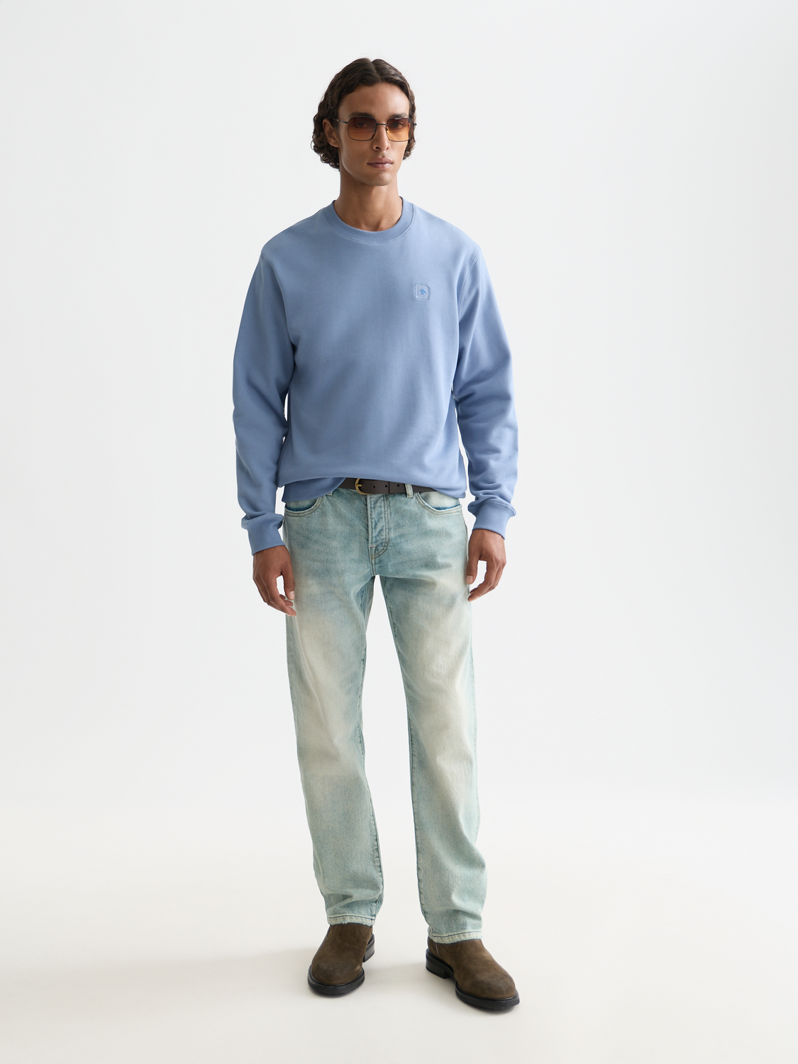 Scotch & Soda logo sweatshirt with a casual fit, featuring a large front logo design in soft cotton fabric.