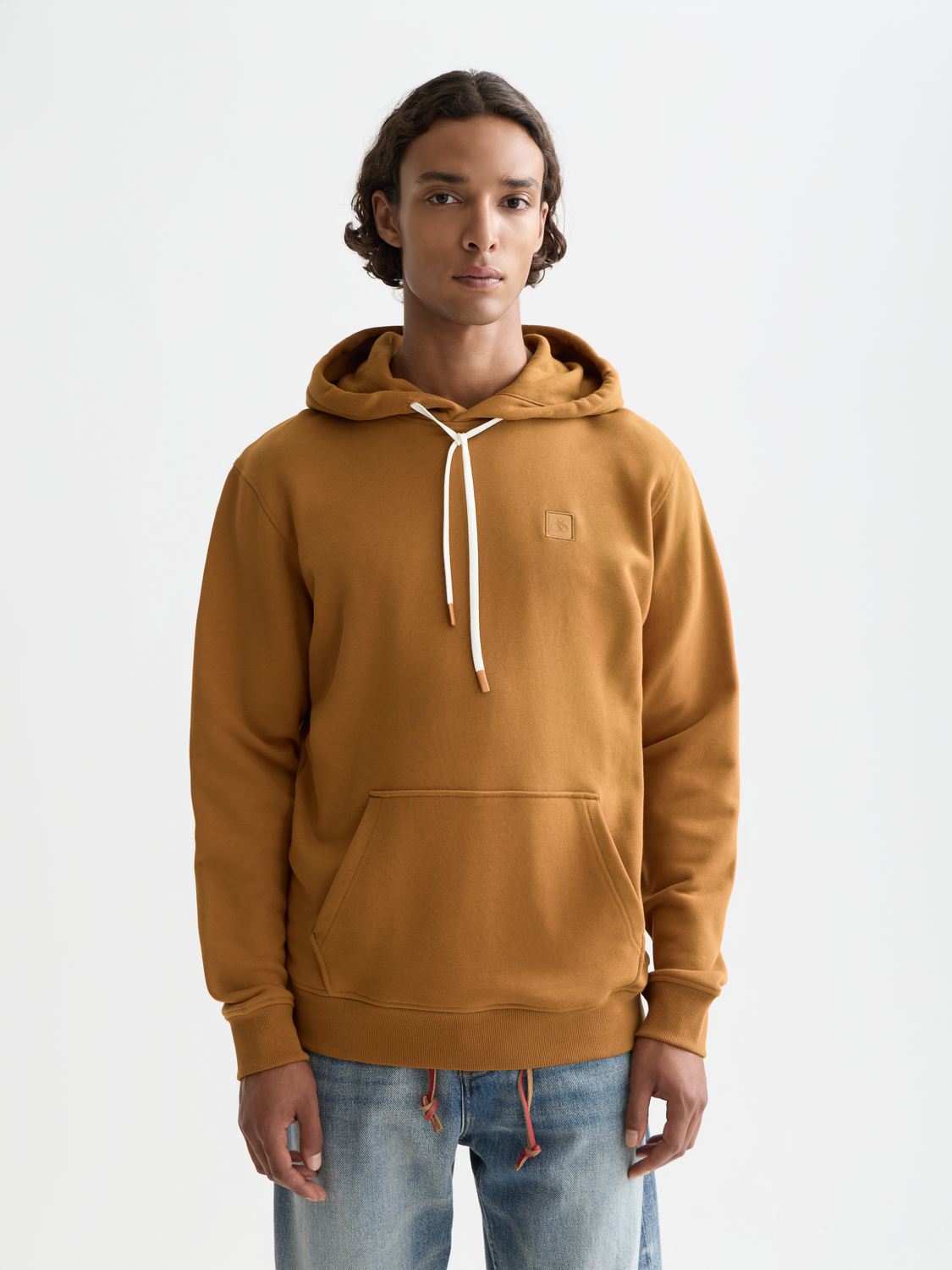 Scotch & Soda logo hoodie in soft cotton sweat fabric with front logo design and ribbed cuffs and hem.