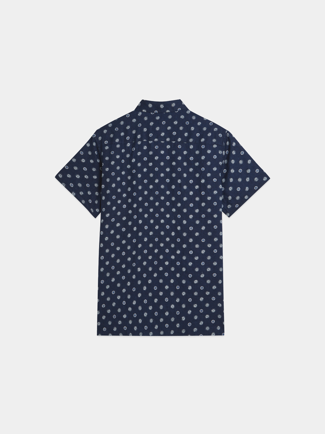 Printed short-sleeved linen shirt by Scotch & Soda, featuring a stylish pattern and lightweight fabric for casual summer wear.
