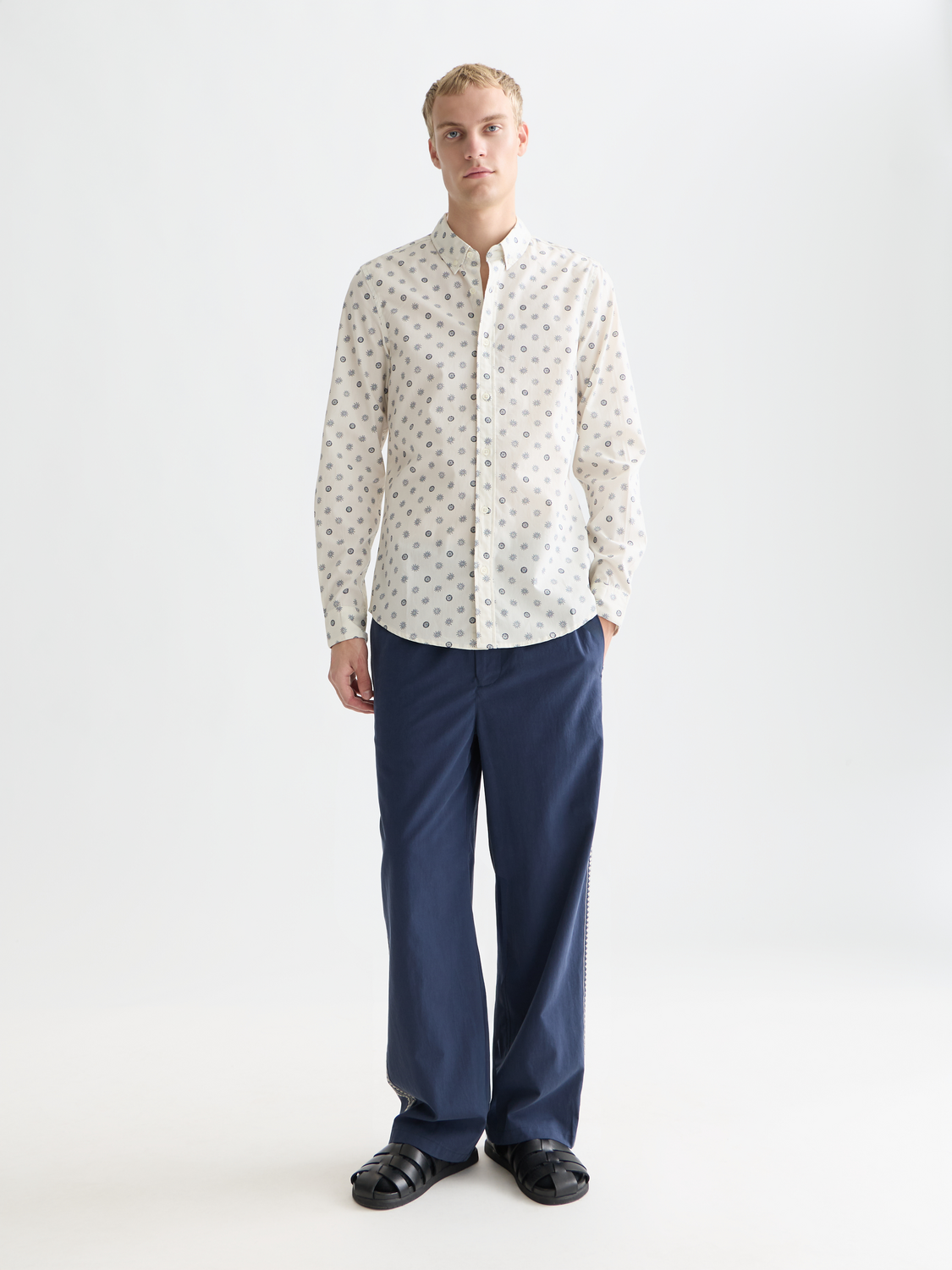 Long-sleeve printed poplin shirt by Scotch & Soda, featuring a stylish pattern and classic fit.