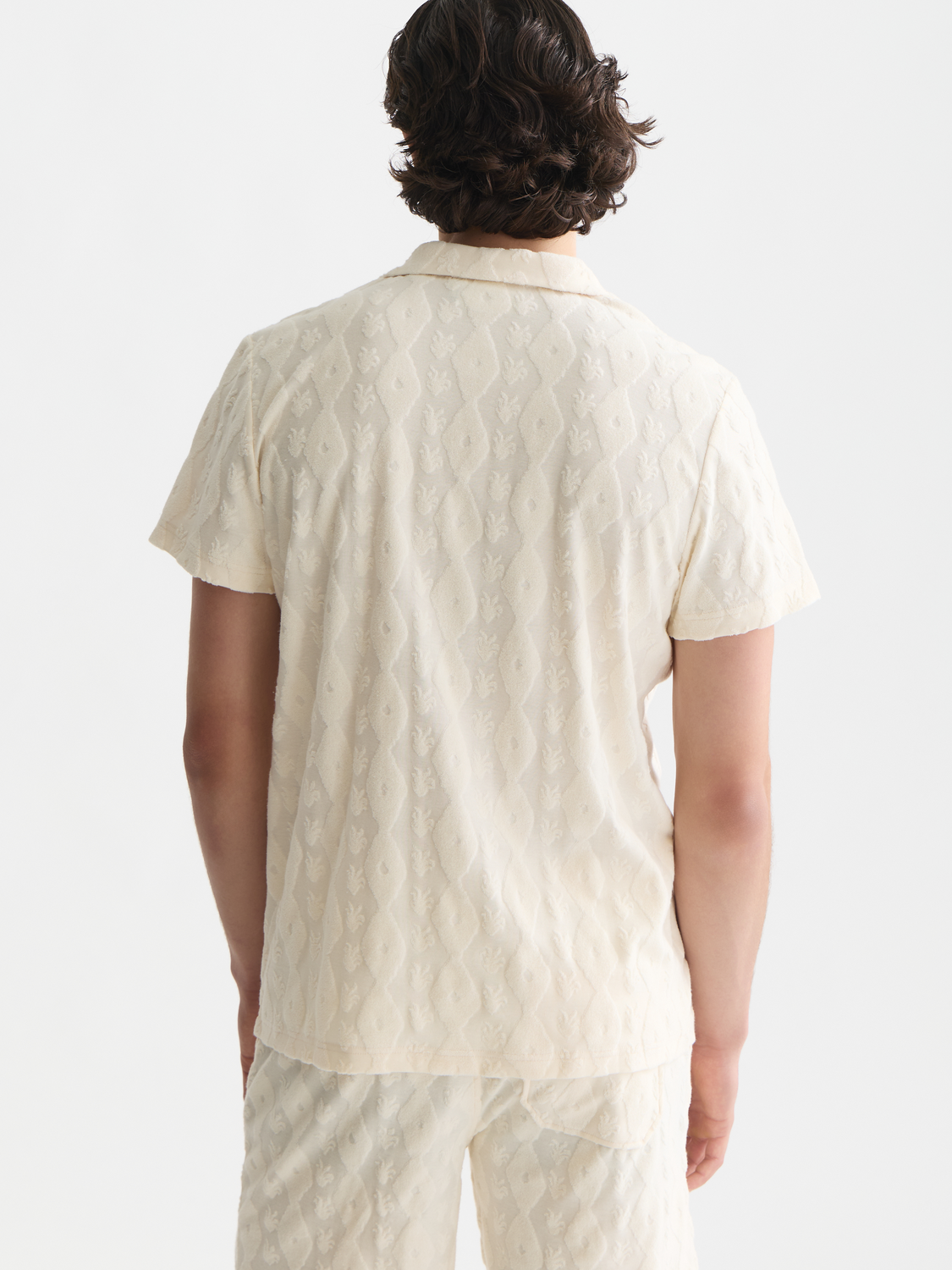 Scotch & Soda terry jacquard short-sleeved shirt with intricate pattern, lightweight fabric, and classic fit.