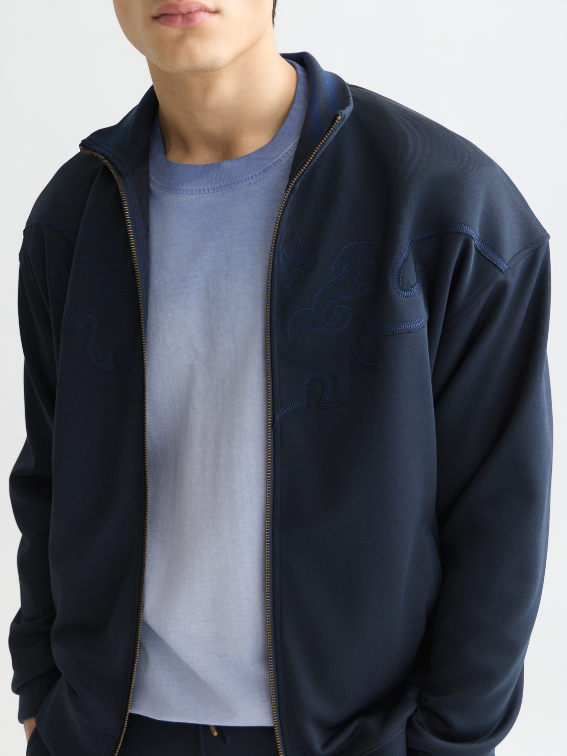 SCOTCH & SODA interlock zip-through sweatshirt, casual men's sweats with a front zipper and comfortable fit.