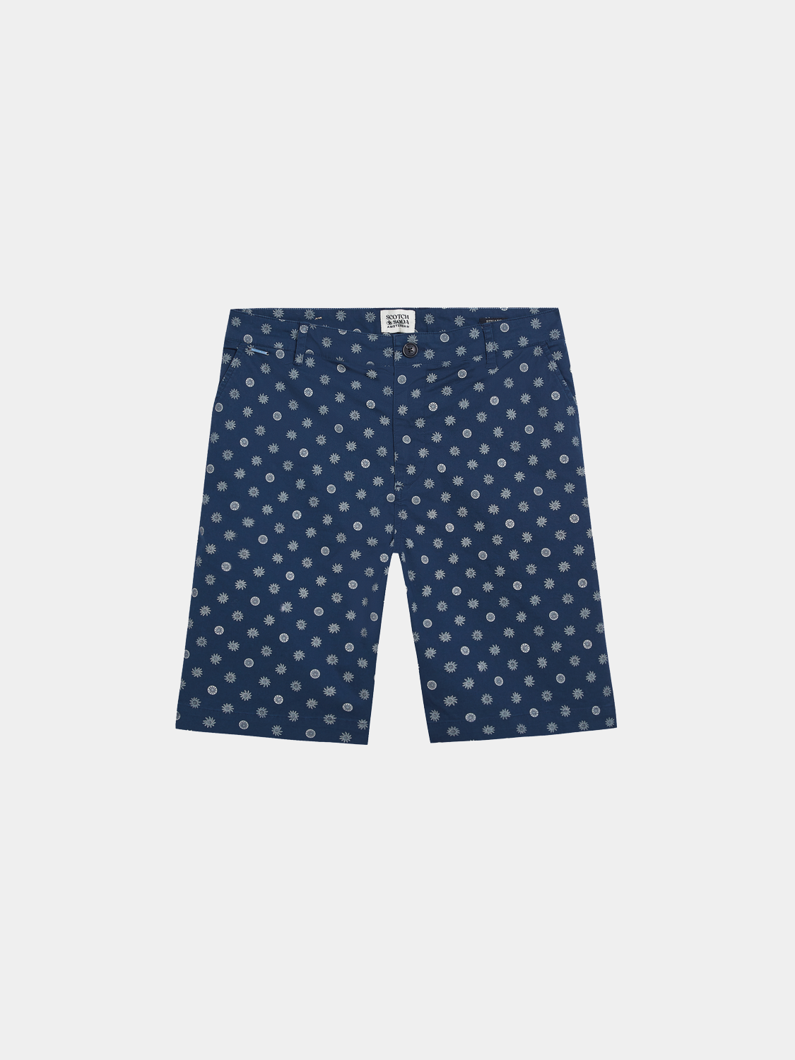 Scotch & Soda Stuart chino shorts in beige fabric, showcasing casual men's summer shorts with a tailored fit and front pockets.