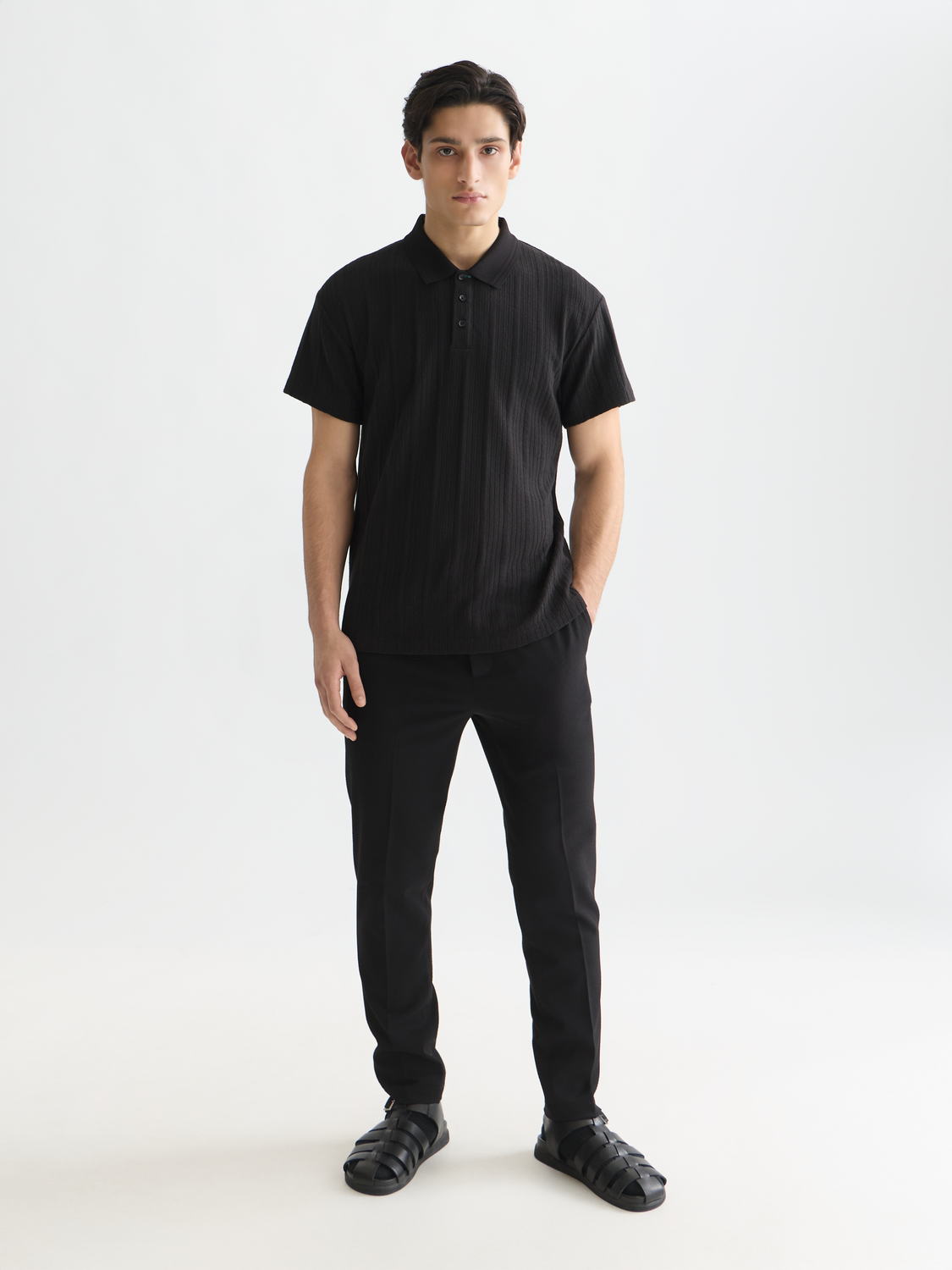 Slim fit Finch tapered pants by SCOTCH & SODA in dark denim with front pockets and a tailored waistband.
