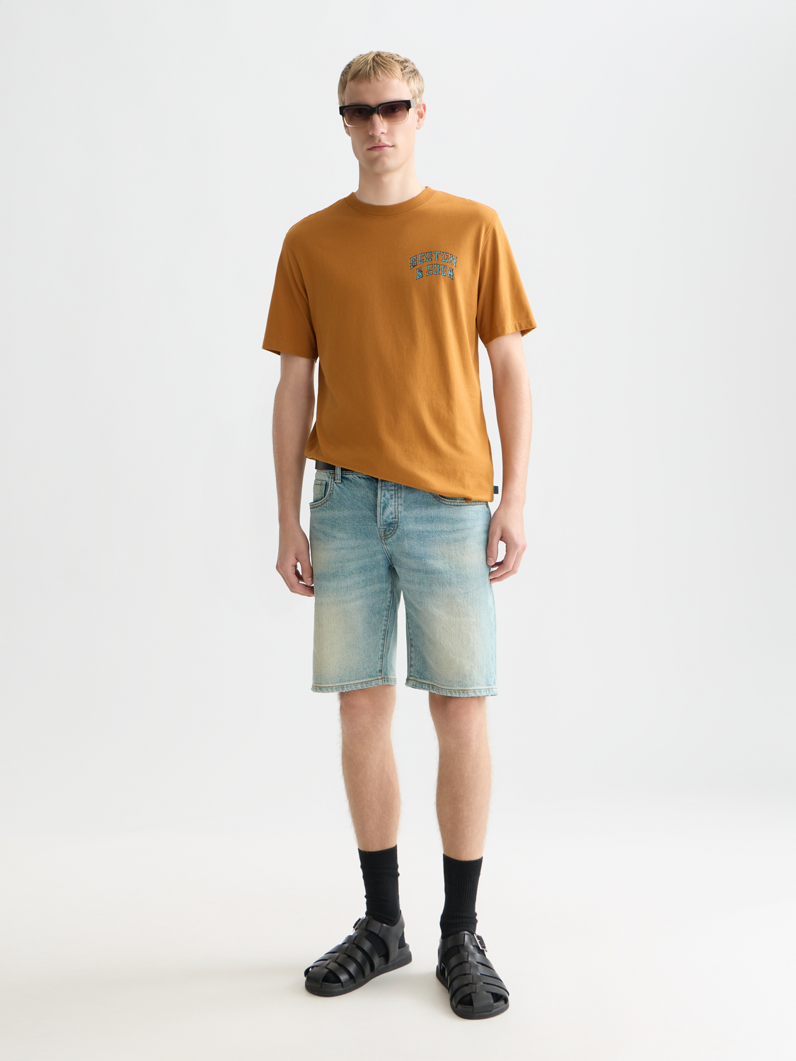 SCOTCH & SODA artwork short-sleeve T-shirt featuring a colorful graphic design on the front.